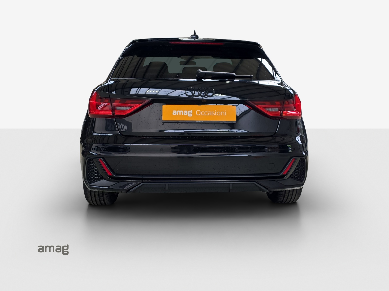 AUDI A1 Sportback 30 TFSI S Line Attraction S-tronic-image-3
