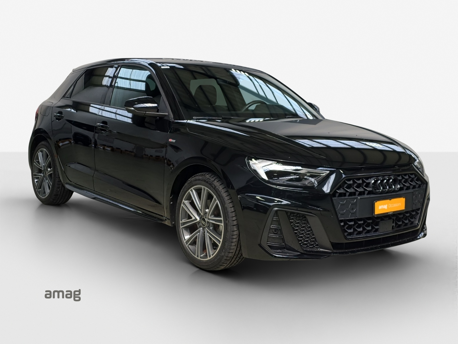AUDI A1 Sportback 30 TFSI S Line Attraction S-tronic-image-5