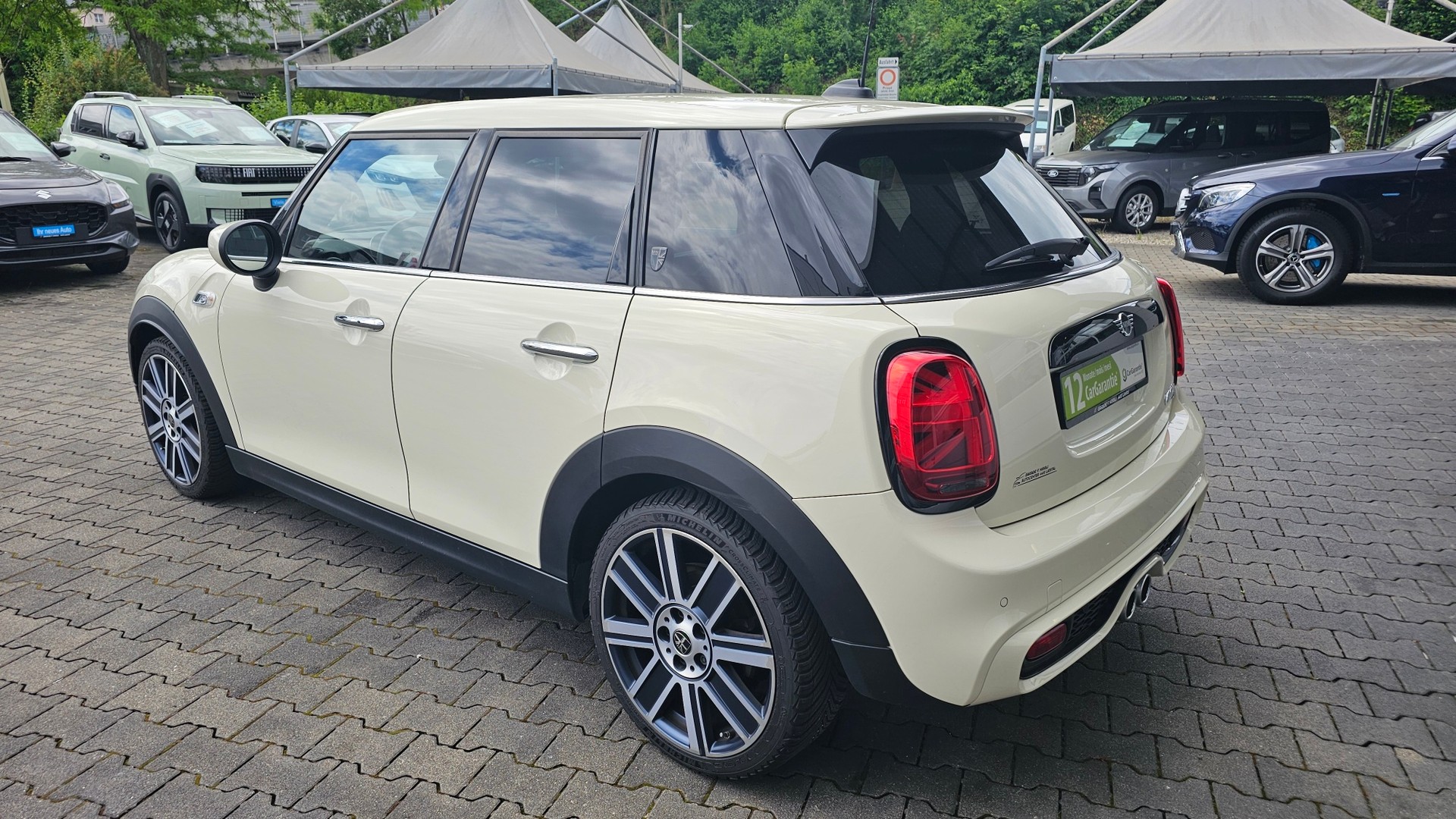 MINI Cooper S Trafalgar Edition Steptronic DKG-image-11