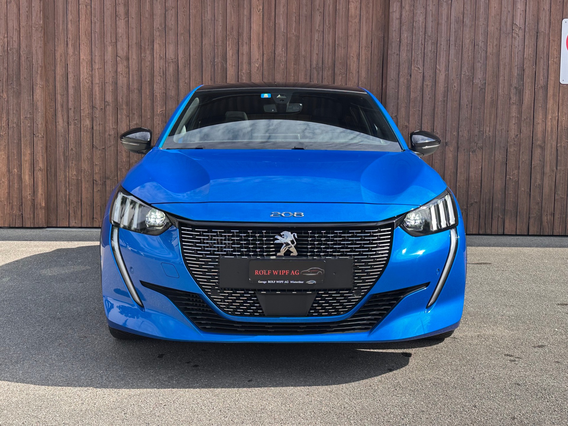 PEUGEOT 208 1.2 PureTech GT Line EAT8-image-2