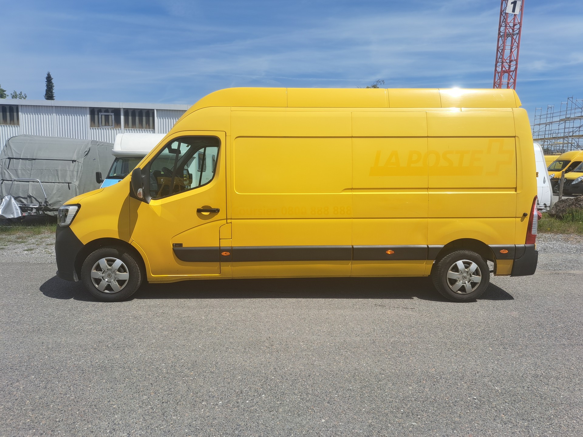 RENAULT Master T35 2.3dCi 135 L3H3-image-1