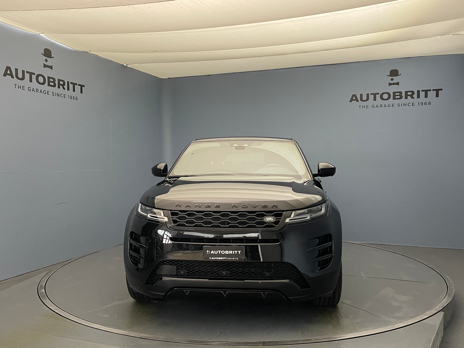 LAND ROVER Range Rover Evoque 2.0 T R-Dynamic SE-image-9