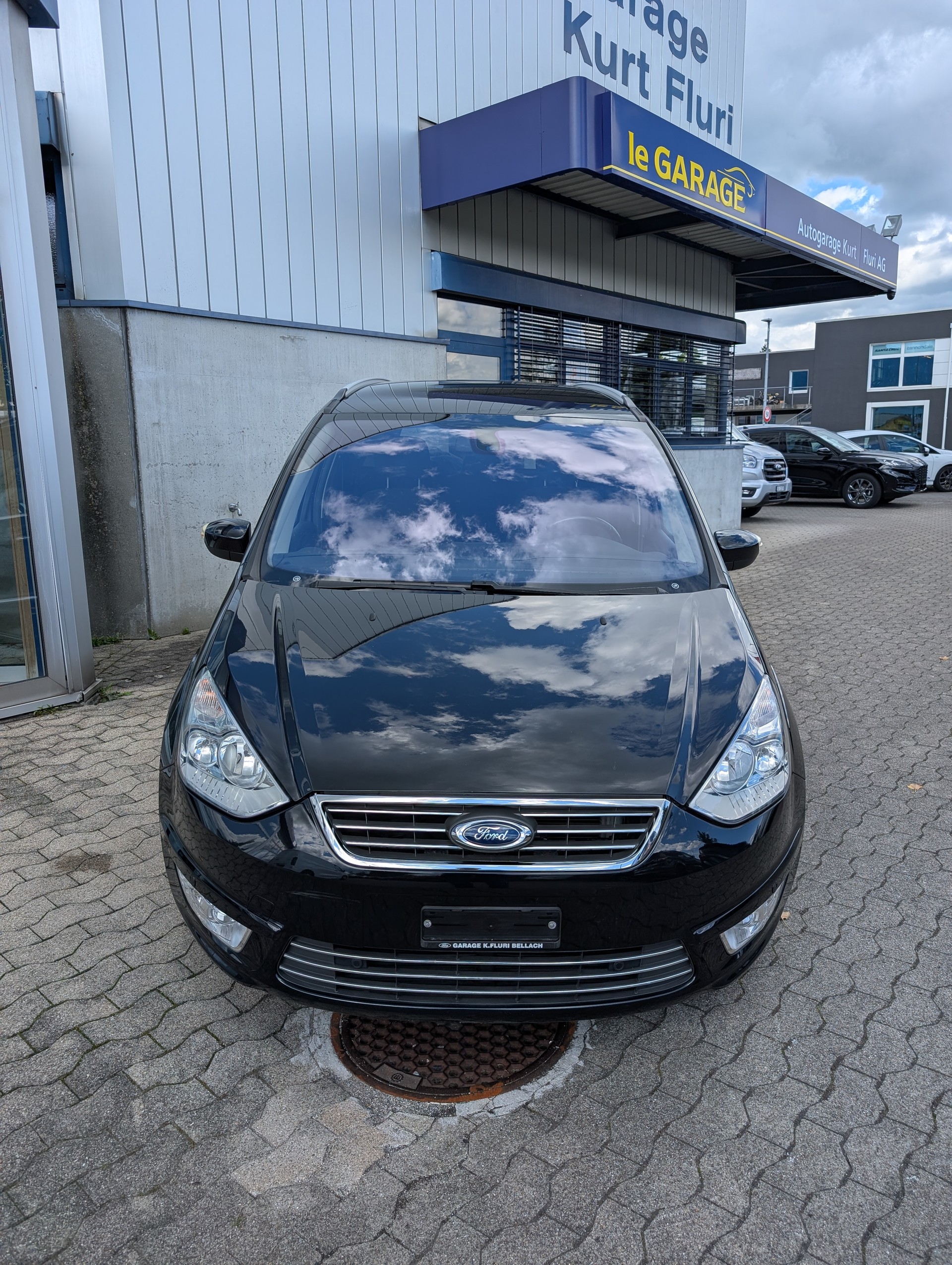 FORD Galaxy 2.0 SCTi Titanium PowerShift-image-1