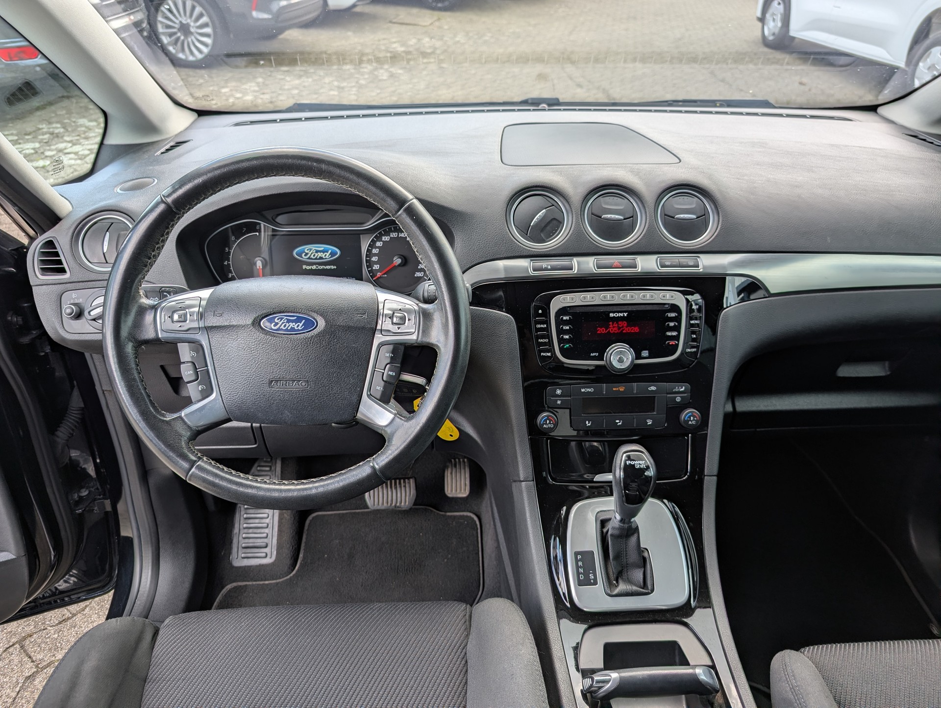 FORD Galaxy 2.0 SCTi Titanium PowerShift-image-3