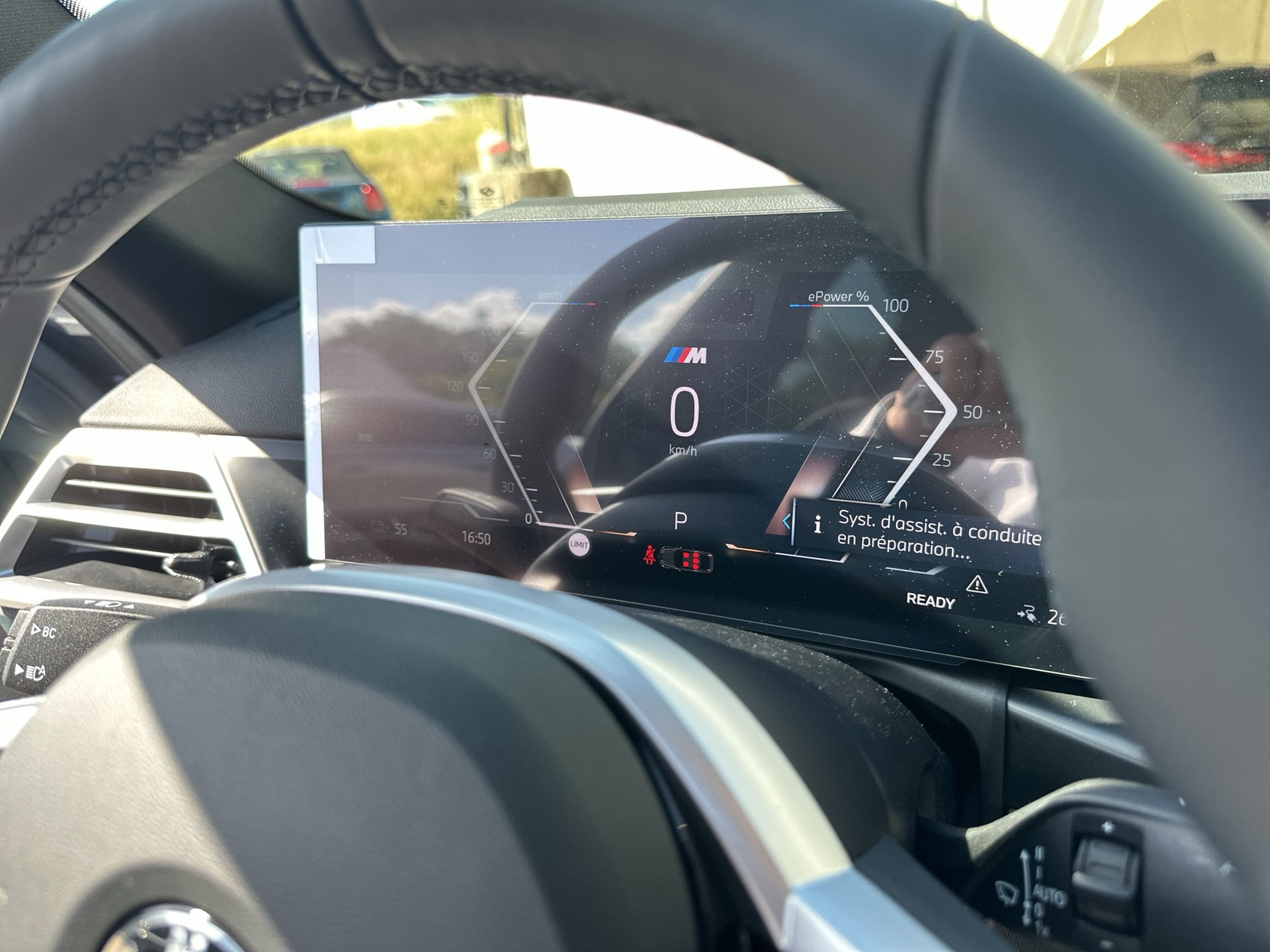 BMW i4 eDrive 40 M Sport Pro-image-13