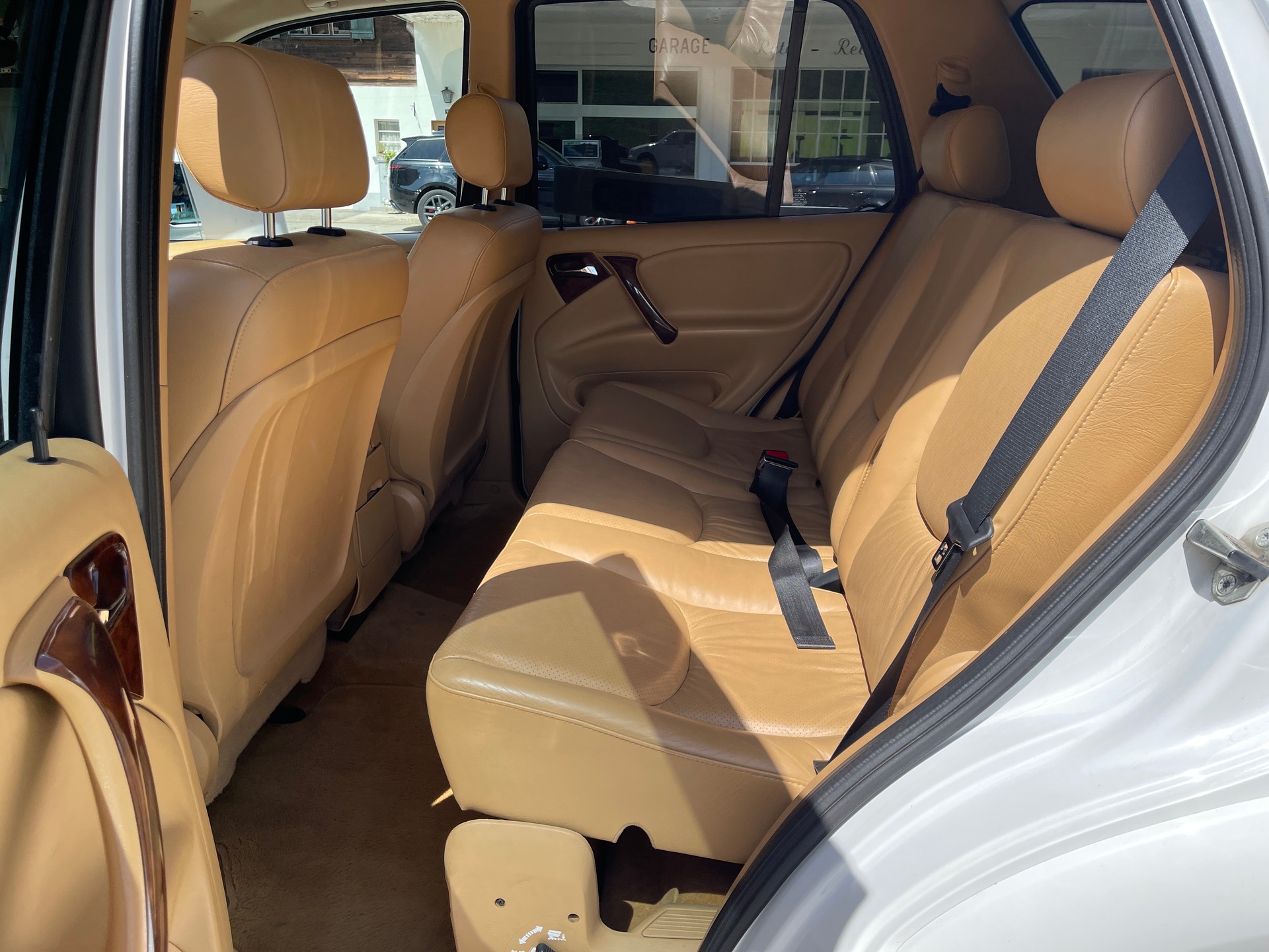 MERCEDES-BENZ ML 320 Automatic-image-3