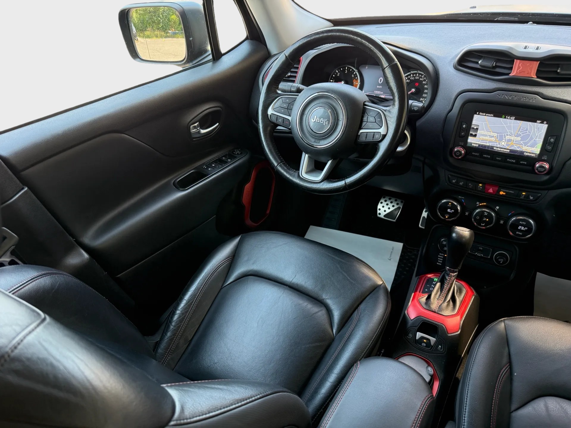 JEEP Renegade 2.0 CRD Trailhawk AWD + Low Range 9ATX-image-10