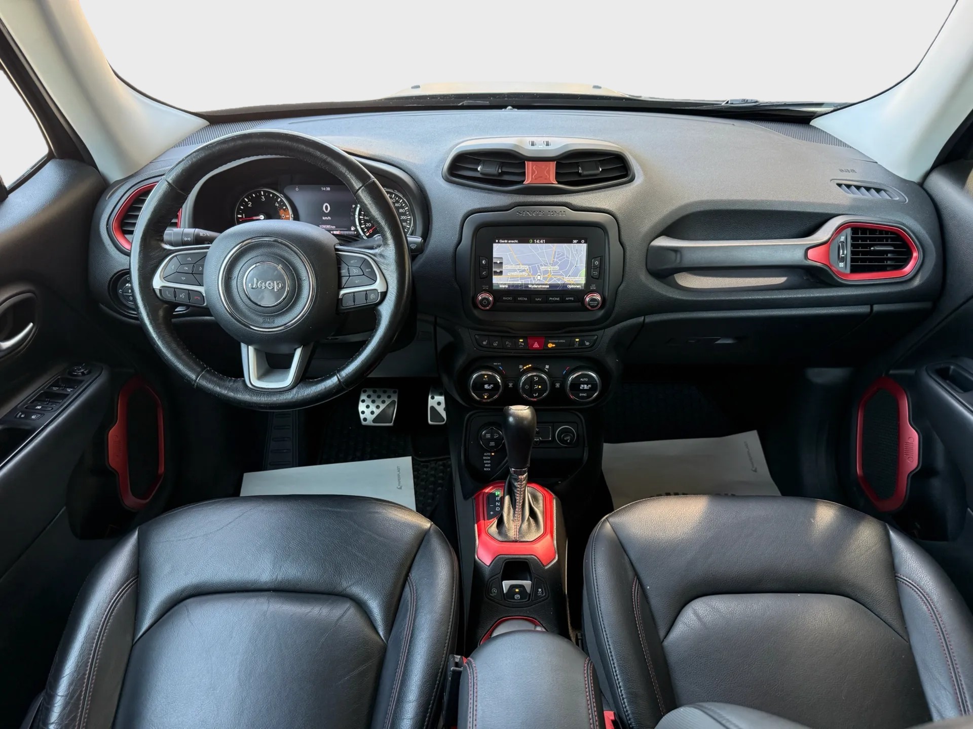JEEP Renegade 2.0 CRD Trailhawk AWD + Low Range 9ATX-image-8