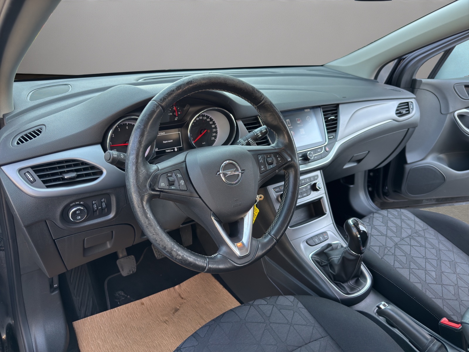 OPEL Astra Sports Tourer 1.4i Turbo Enjoy-image-9
