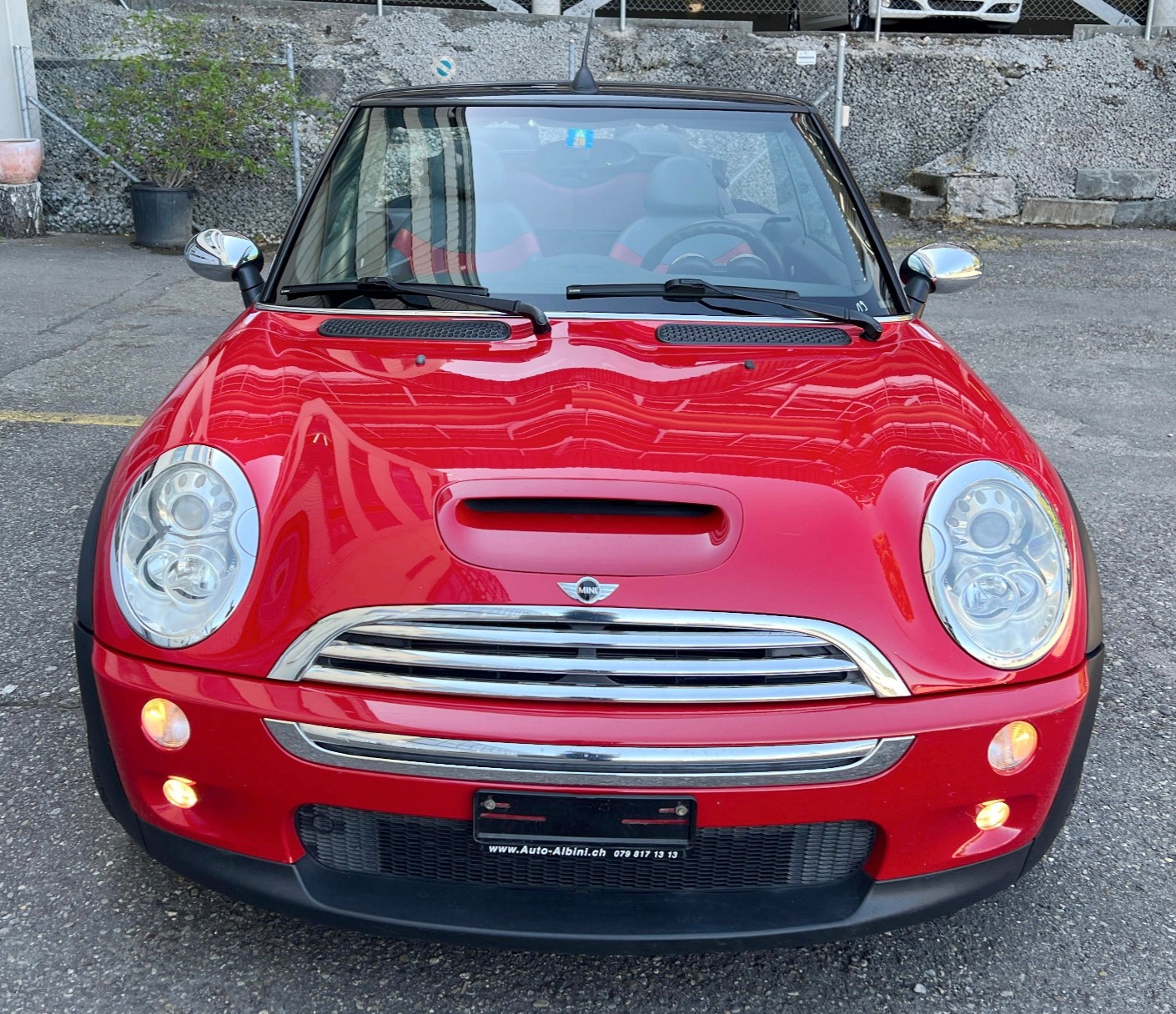 MINI Cooper S Cabriolet-image-0