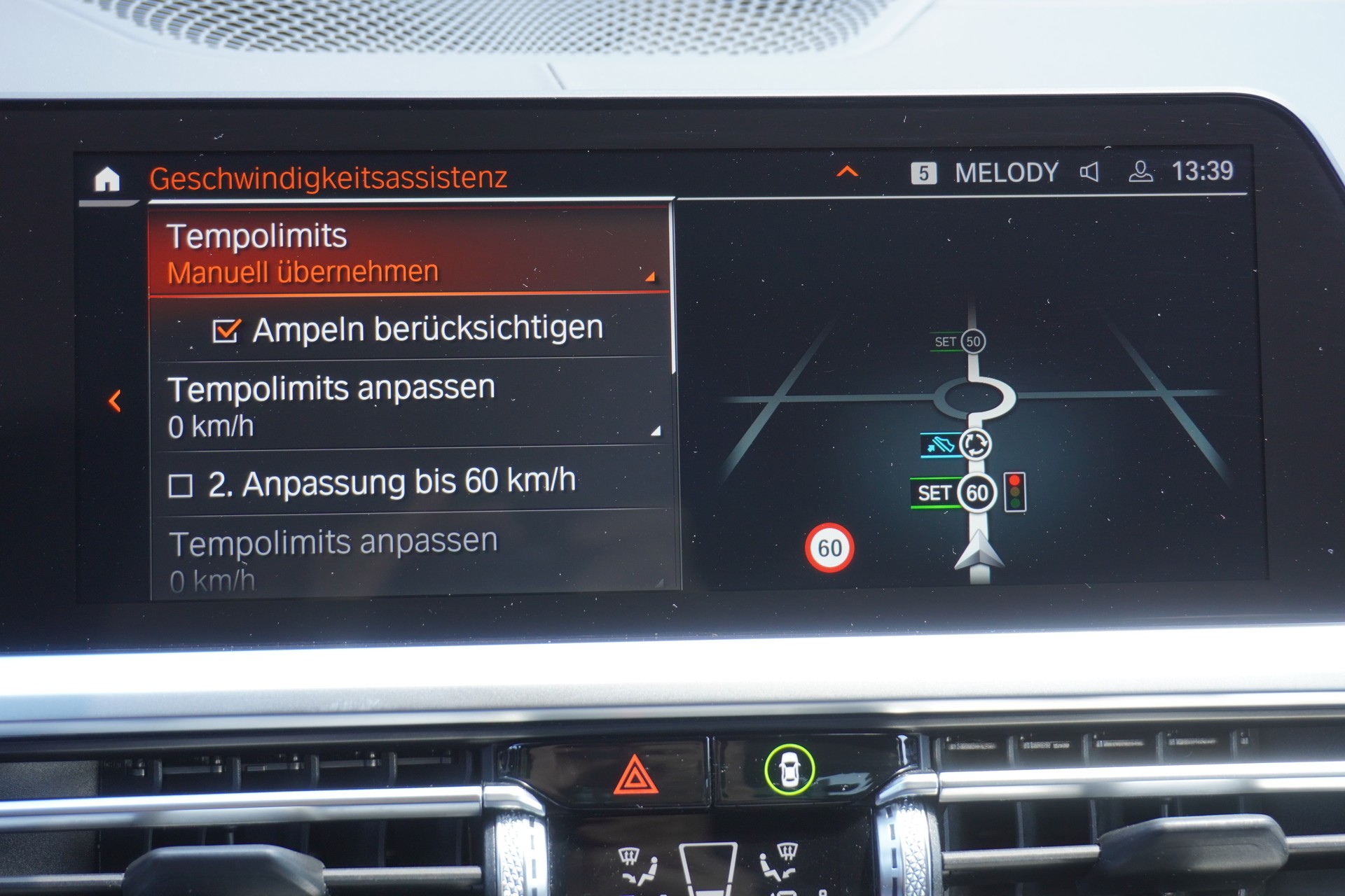 BMW M340d xDrive 48V Steptronic Sport-image-16