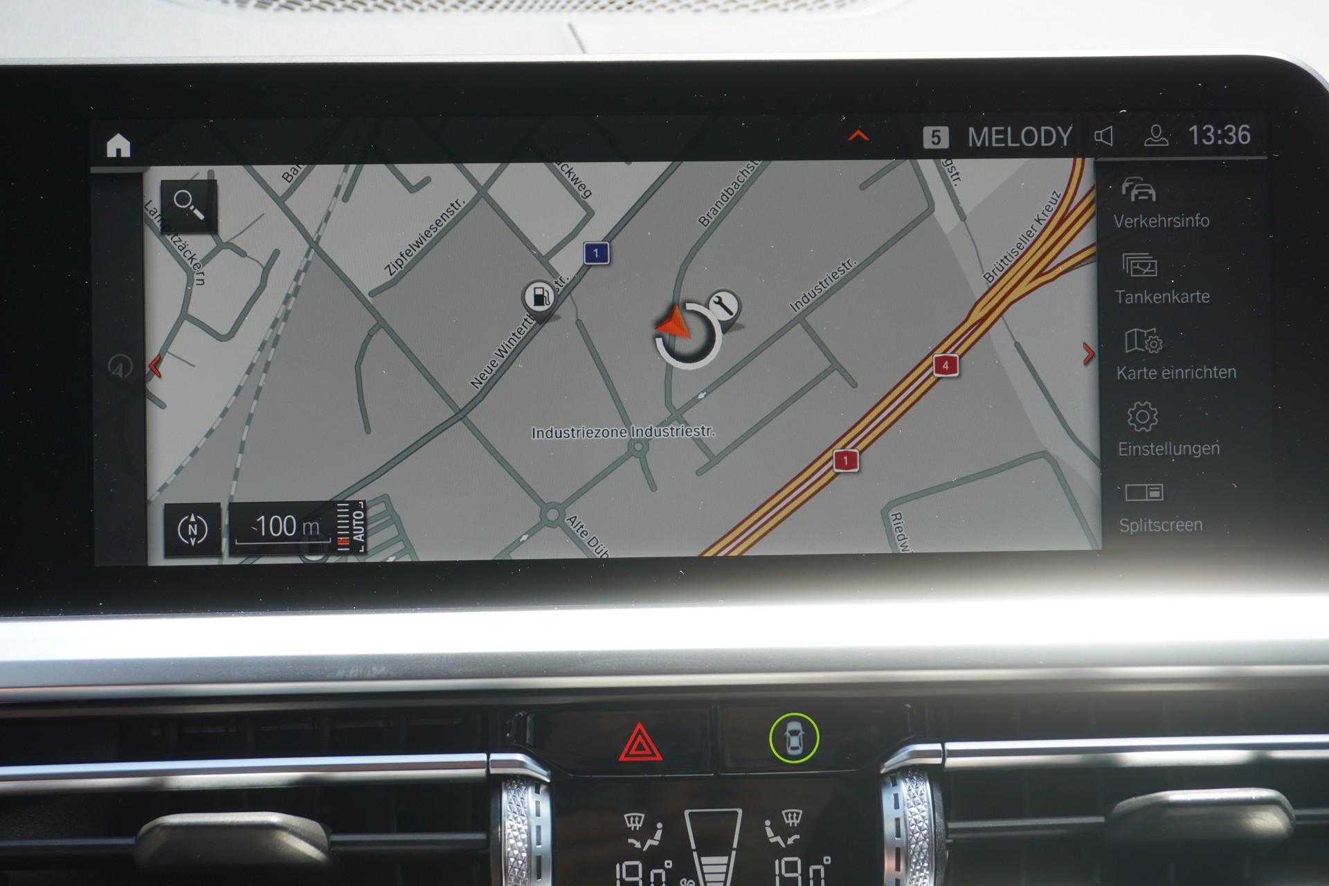 BMW M340d xDrive 48V Steptronic Sport-image-9