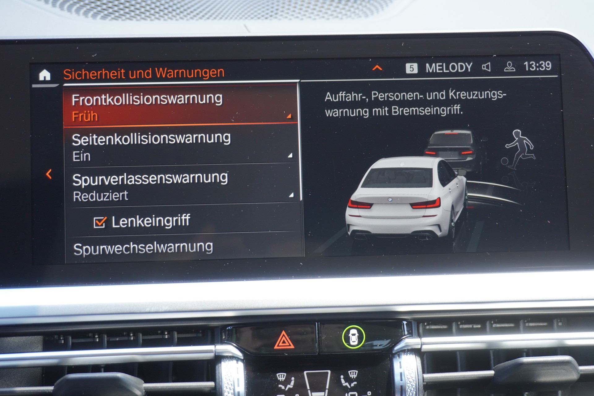 BMW M340d xDrive 48V Steptronic Sport-image-14
