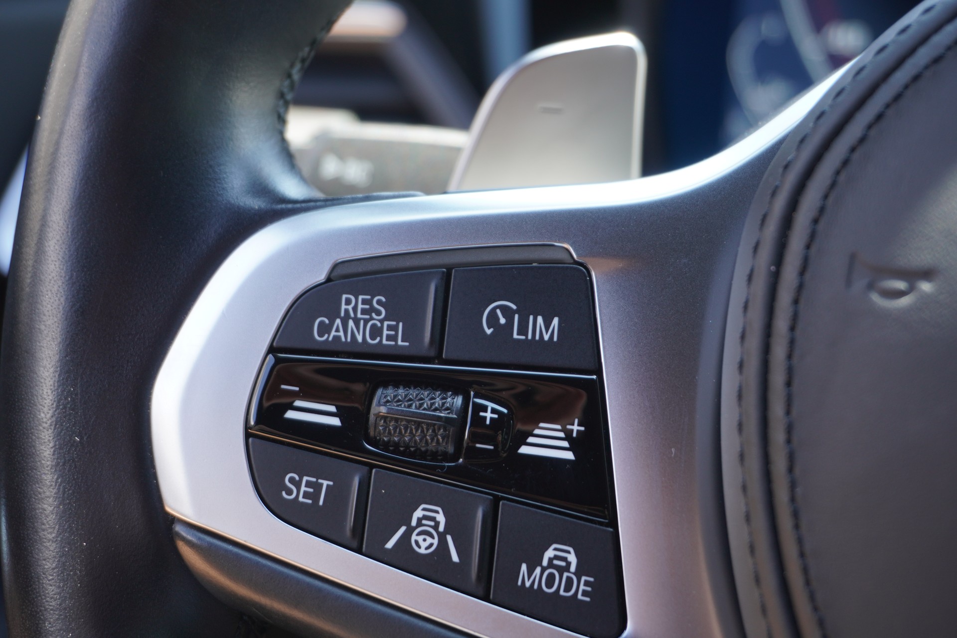 BMW M340d xDrive 48V Steptronic Sport-image-26