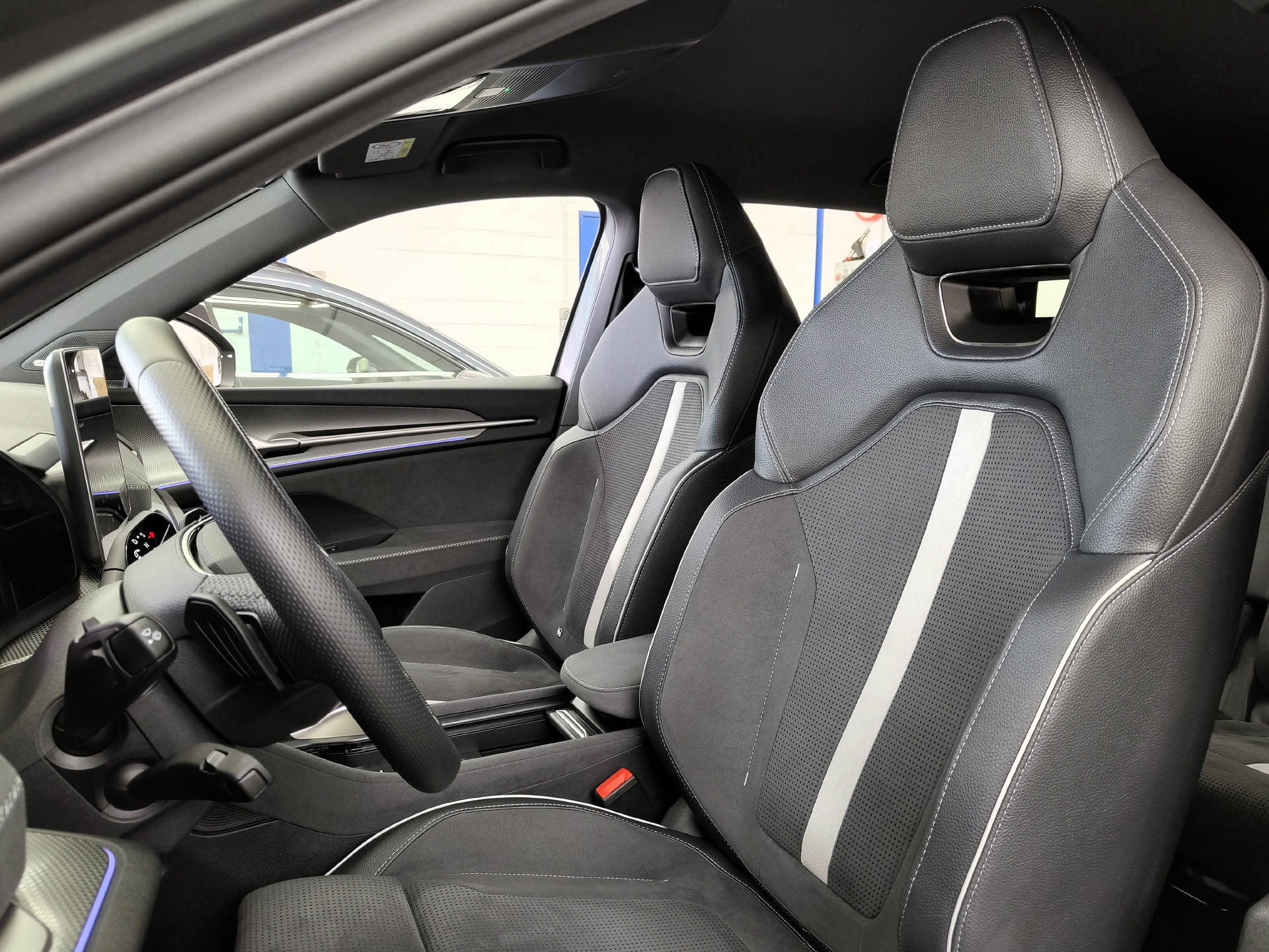 SKODA Kodiaq 2.0 TDI SportLine 4x4 DSG-image-5