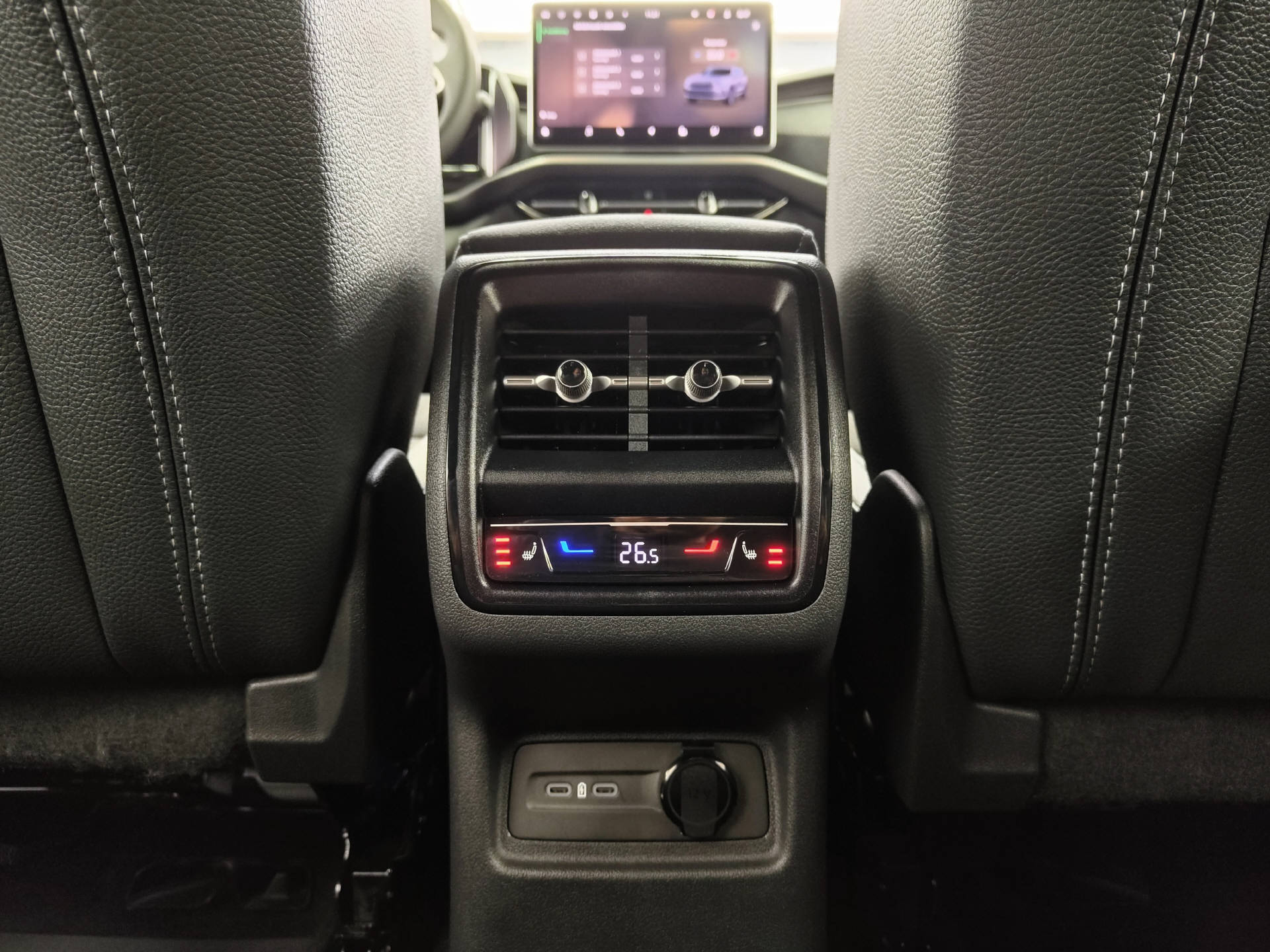SKODA Kodiaq 2.0 TDI SportLine 4x4 DSG-image-13