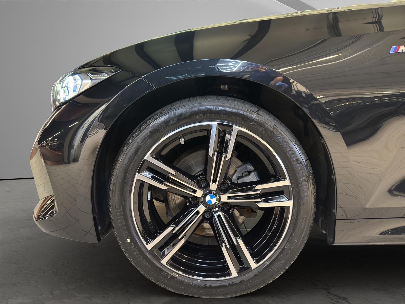 BMW 320d xDrive Touring M-SportPaket-image-21