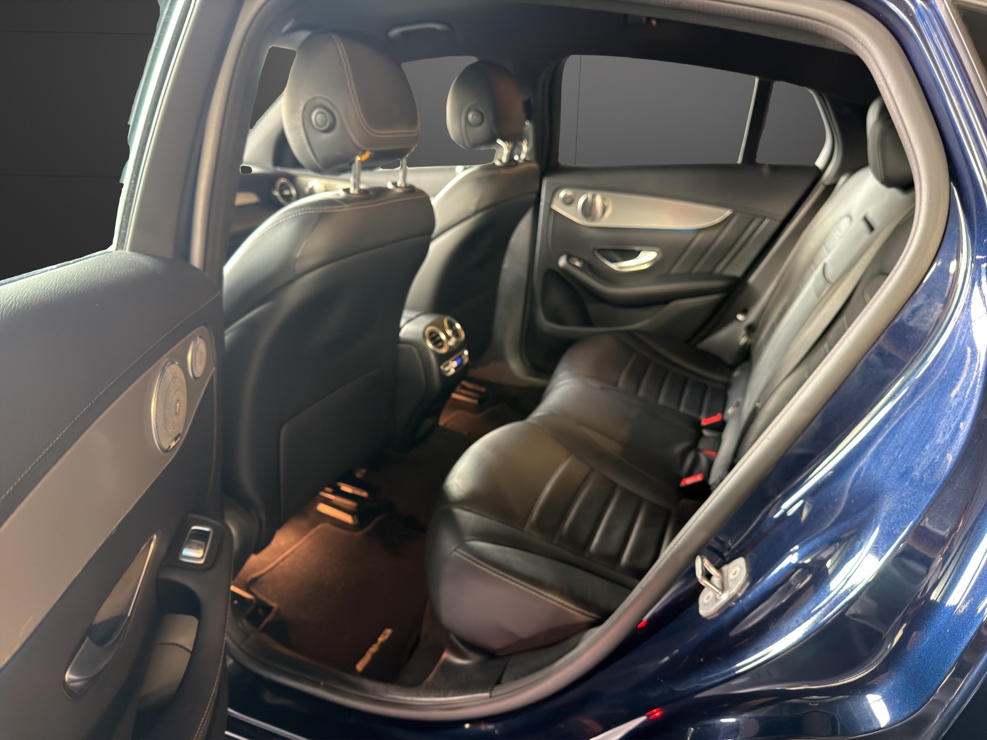 MERCEDES-BENZ GLC Coupé 350 d AMG Line 4Matic 9G-Tronic-image-12