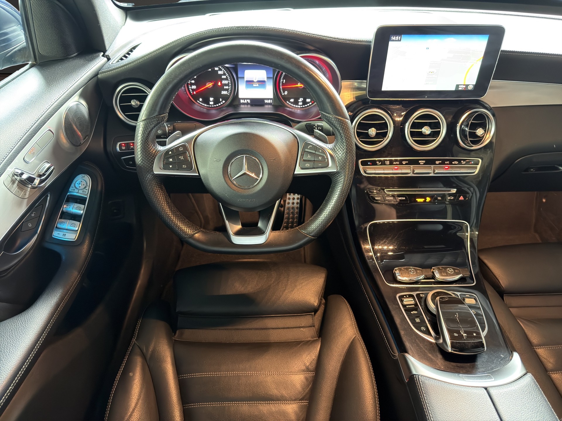 MERCEDES-BENZ GLC Coupé 350 d AMG Line 4Matic 9G-Tronic-image-9