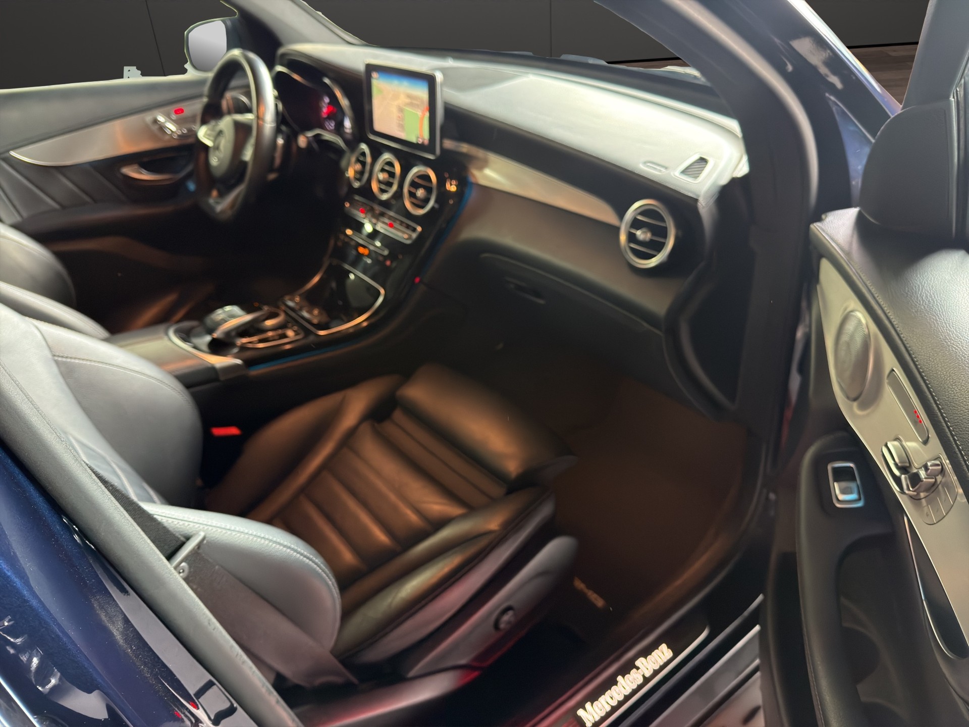 MERCEDES-BENZ GLC Coupé 350 d AMG Line 4Matic 9G-Tronic-image-13