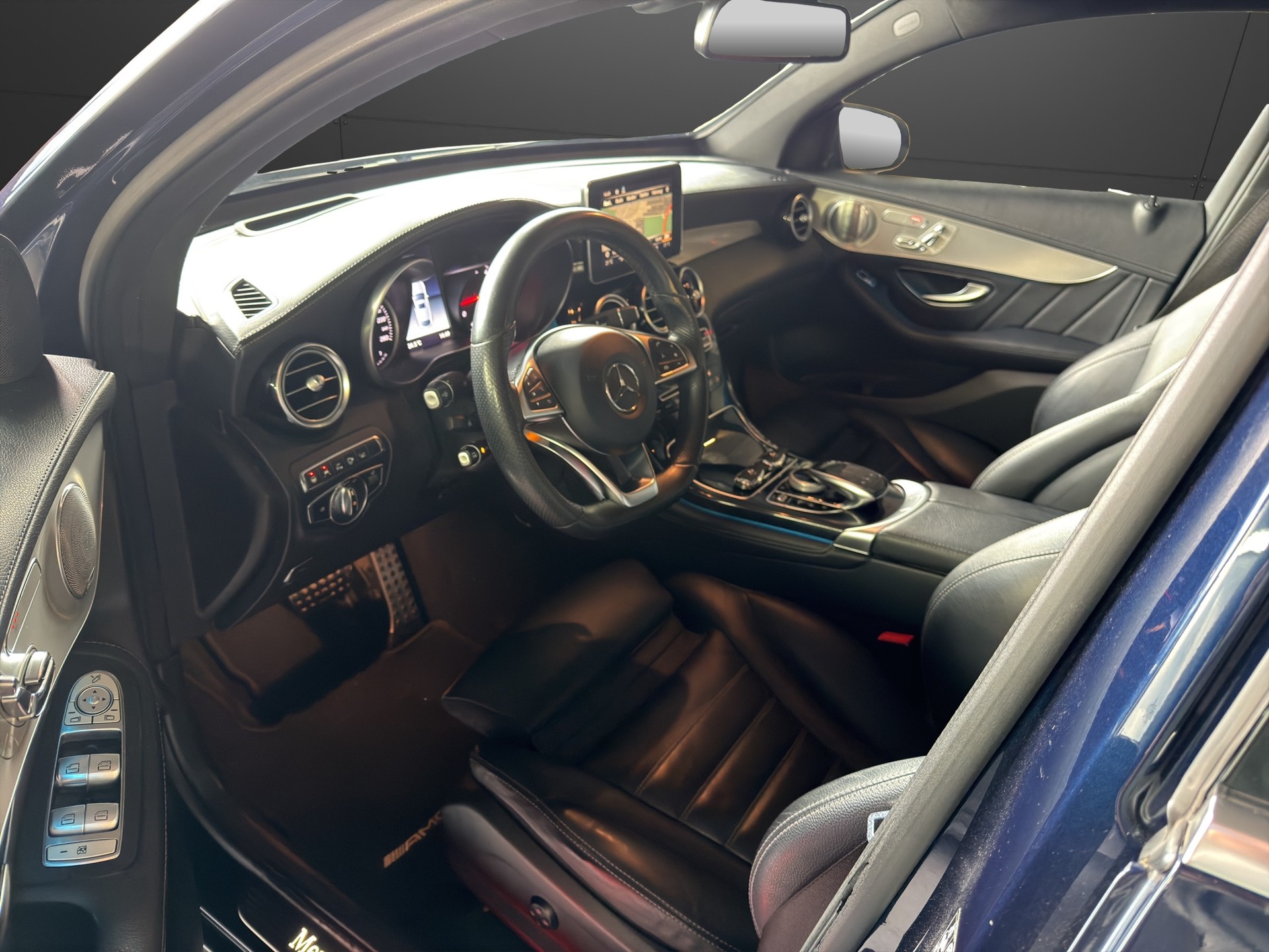MERCEDES-BENZ GLC Coupé 350 d AMG Line 4Matic 9G-Tronic-image-11