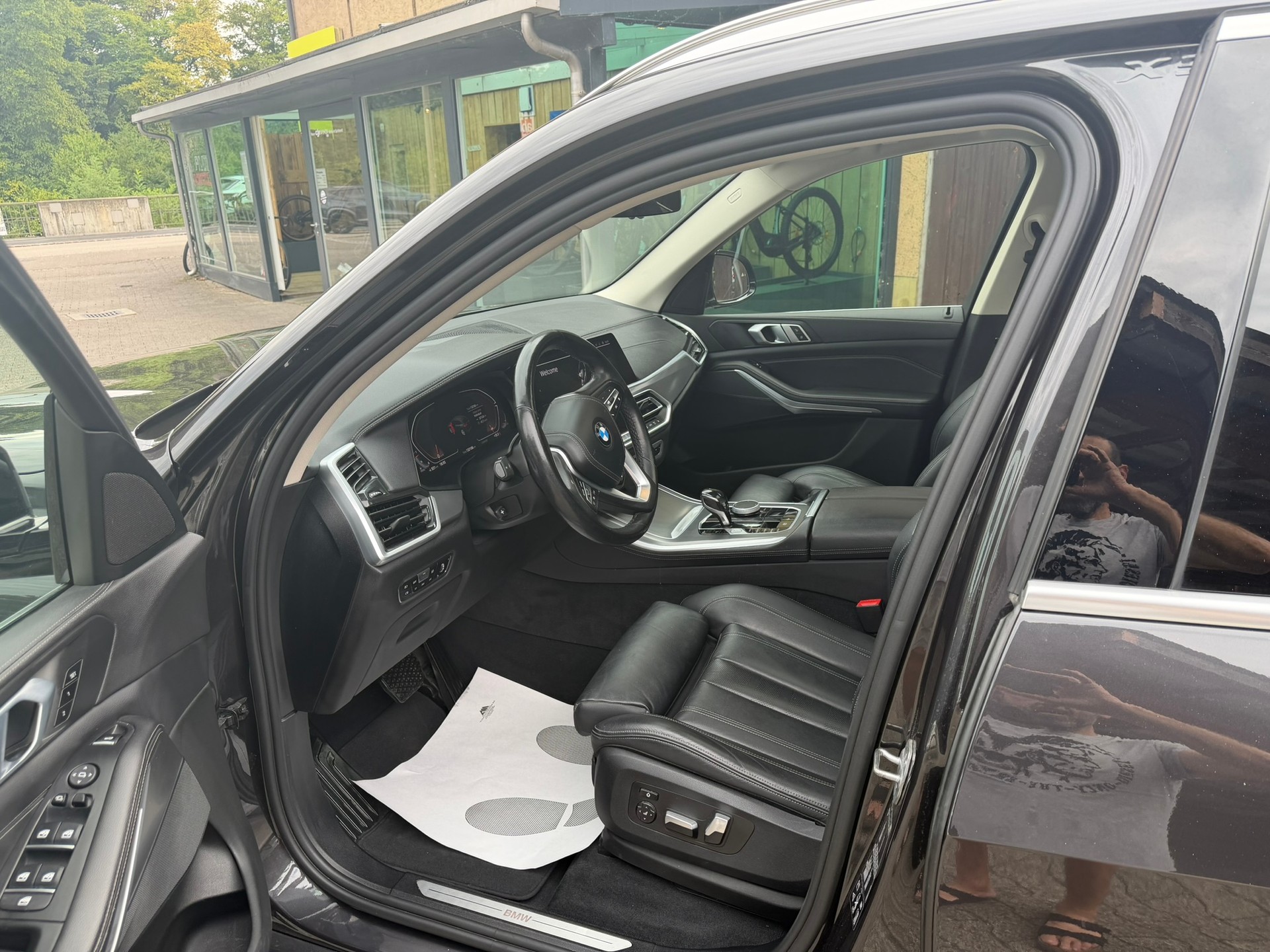 BMW X5 xDrive 48V 30d Steptronic-image-7
