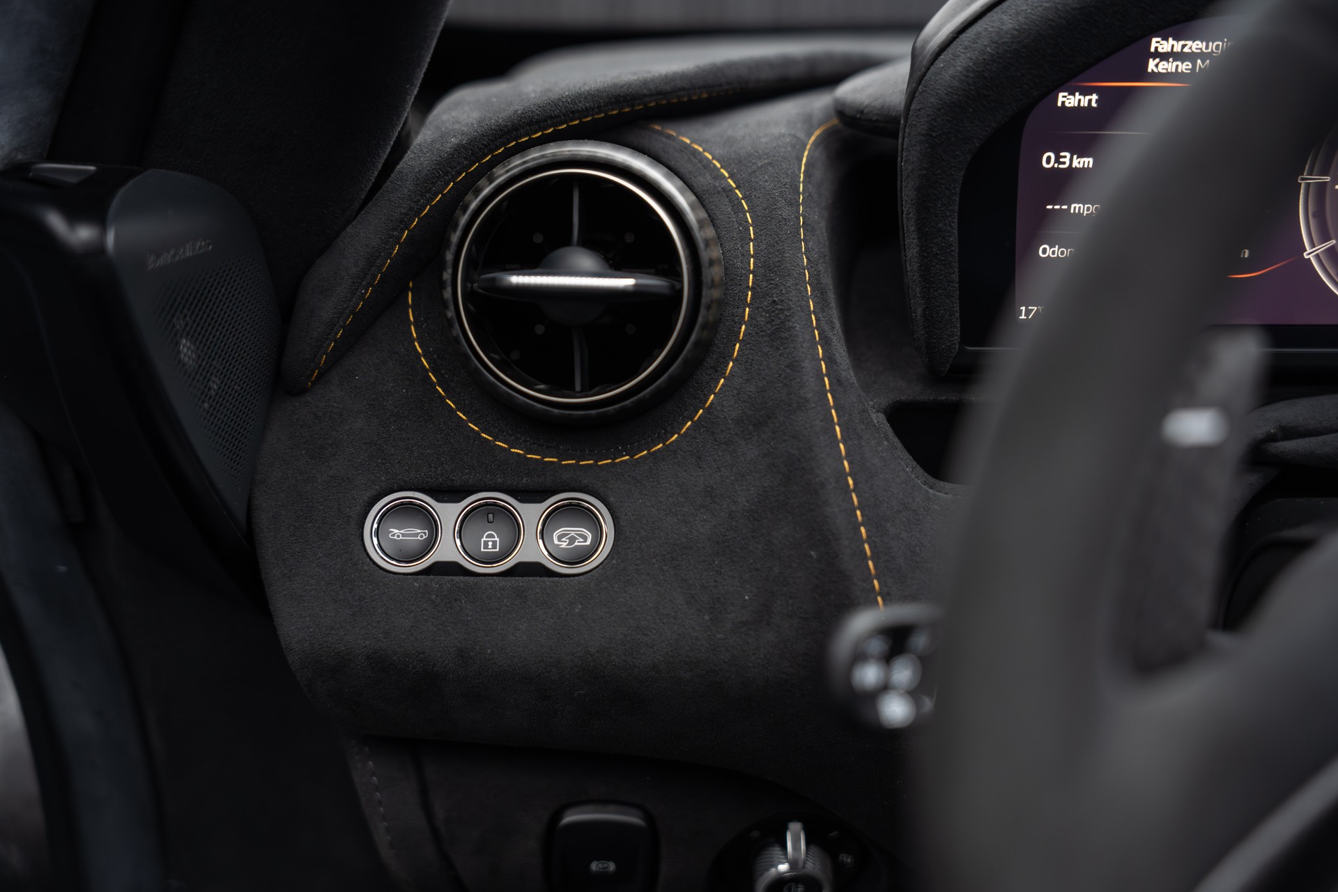 McLAREN 765 LT Spider 4.0 V8 SSG-image-11