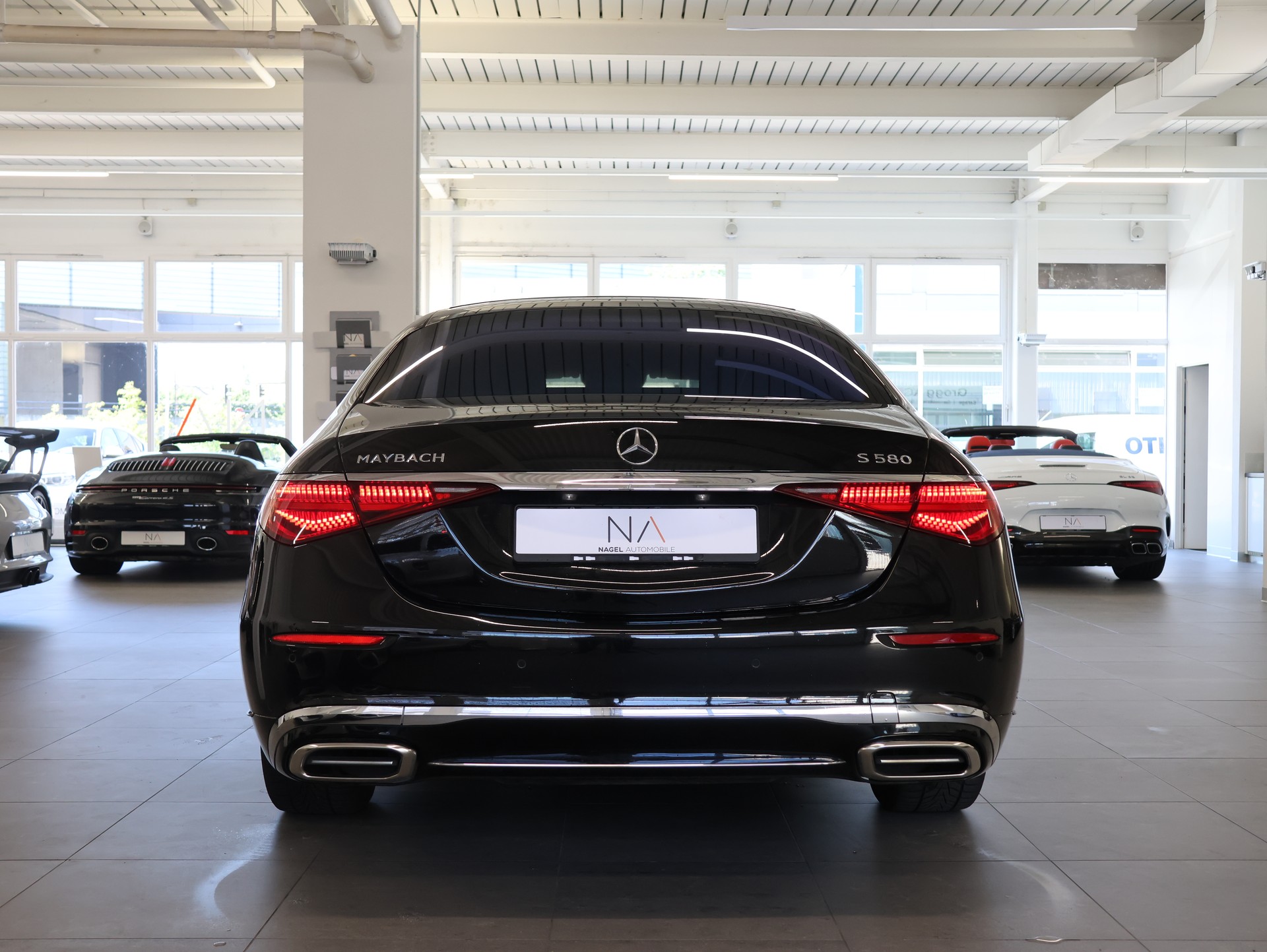 MERCEDES-BENZ S 580 4Matic Maybach Business Class 9G-Tronic *Massagesitze* *Burmester* *Panoramadach*-image-4