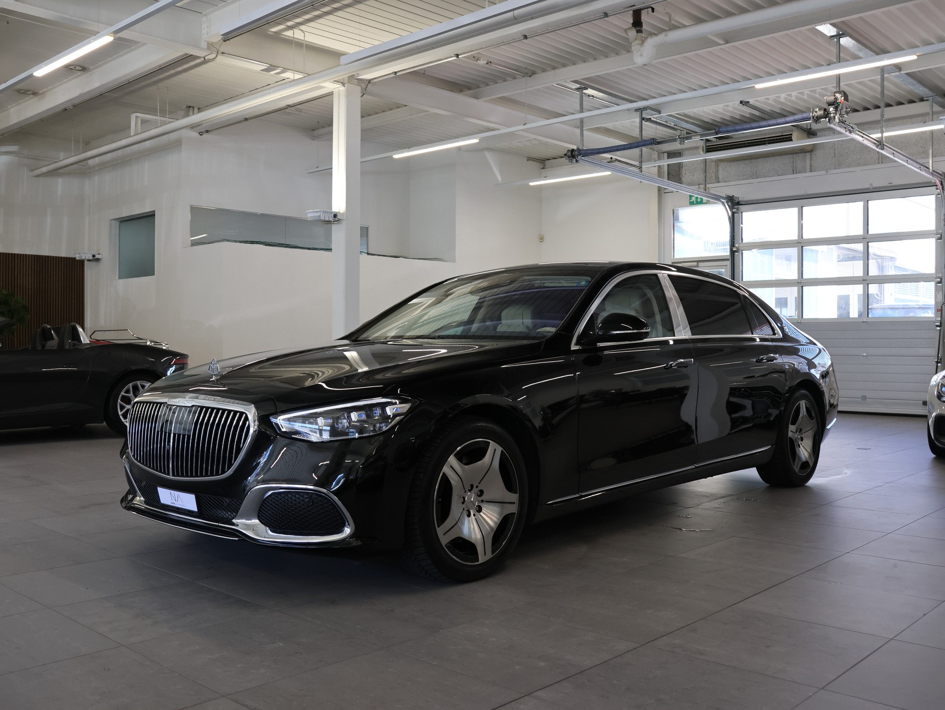 MERCEDES-BENZ S 580 4Matic Maybach Business Class 9G-Tronic *Massagesitze* *Burmester* *Panoramadach*-image-3