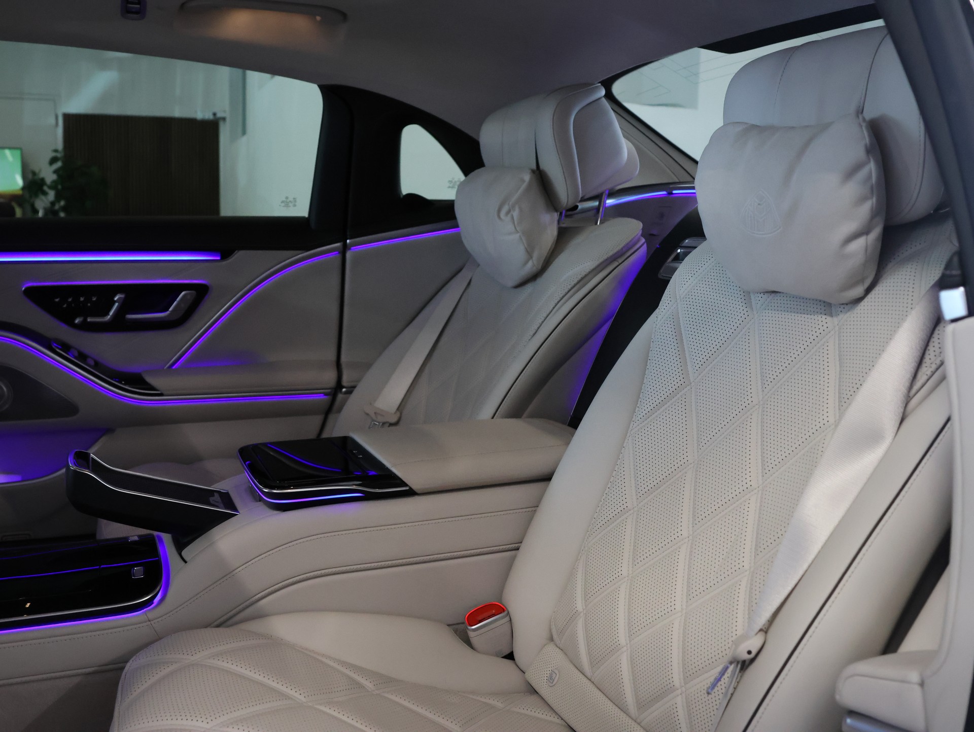 MERCEDES-BENZ S 580 4Matic Maybach Business Class 9G-Tronic *Massagesitze* *Burmester* *Panoramadach*-image-25