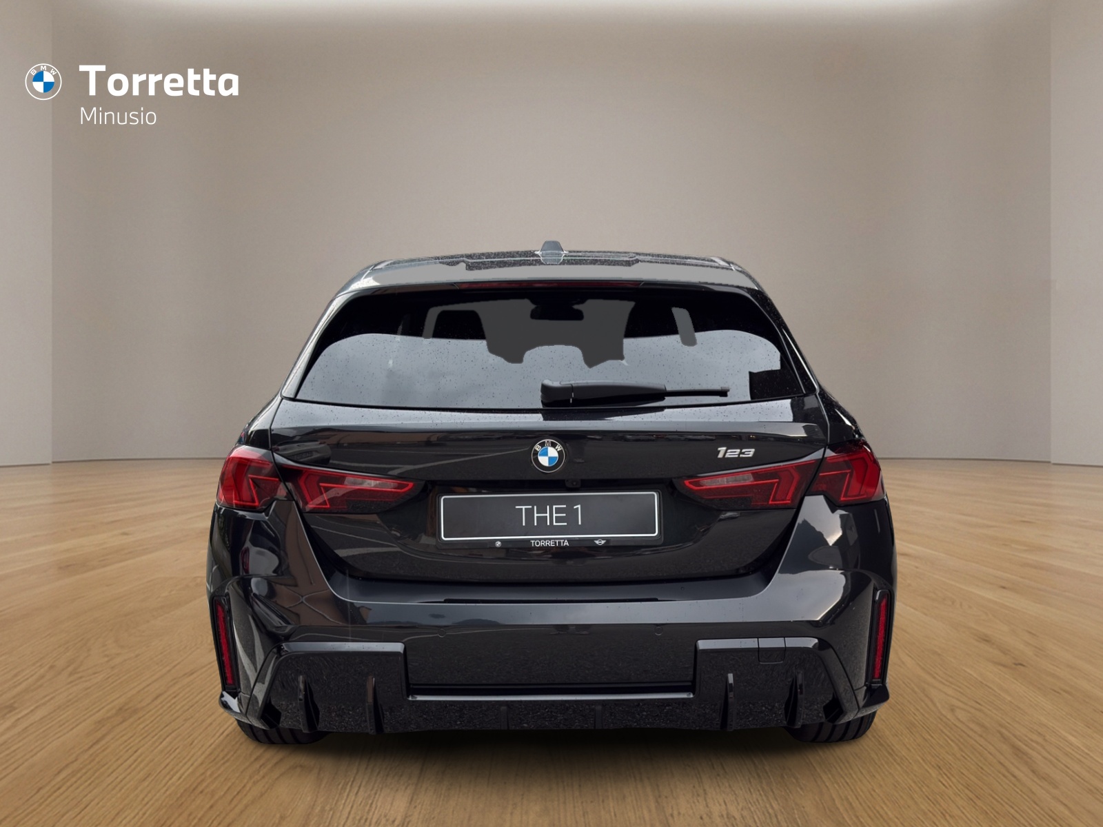 BMW 123 xDrive M Sport Steptronic-image-3