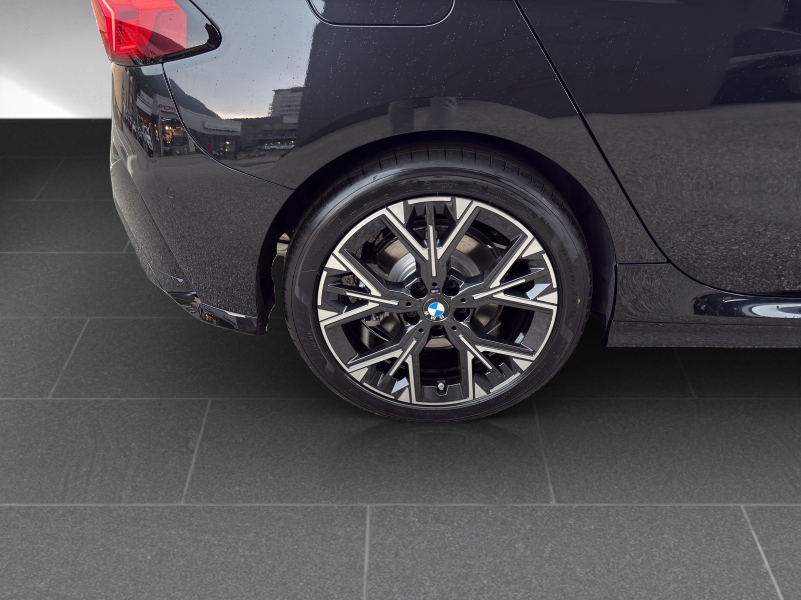 BMW 123 xDrive M Sport Steptronic-image-10