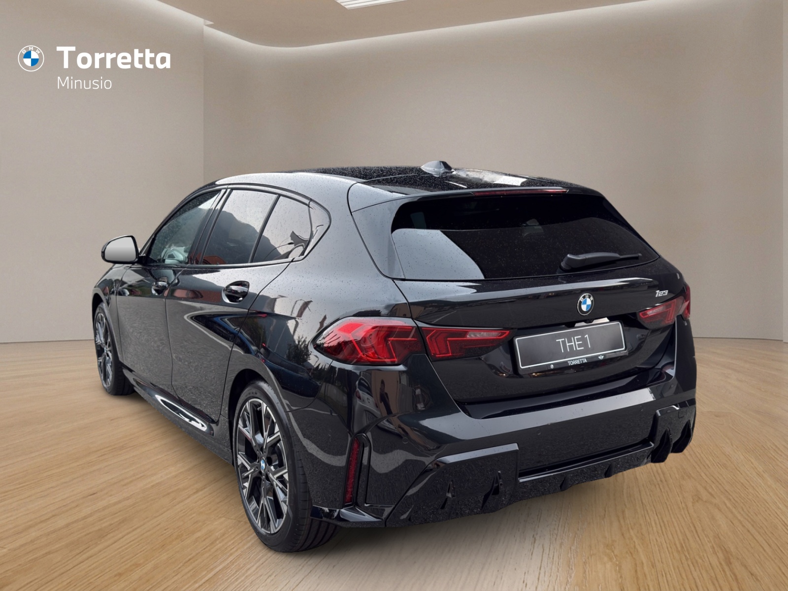 BMW 123 xDrive M Sport Steptronic-image-2