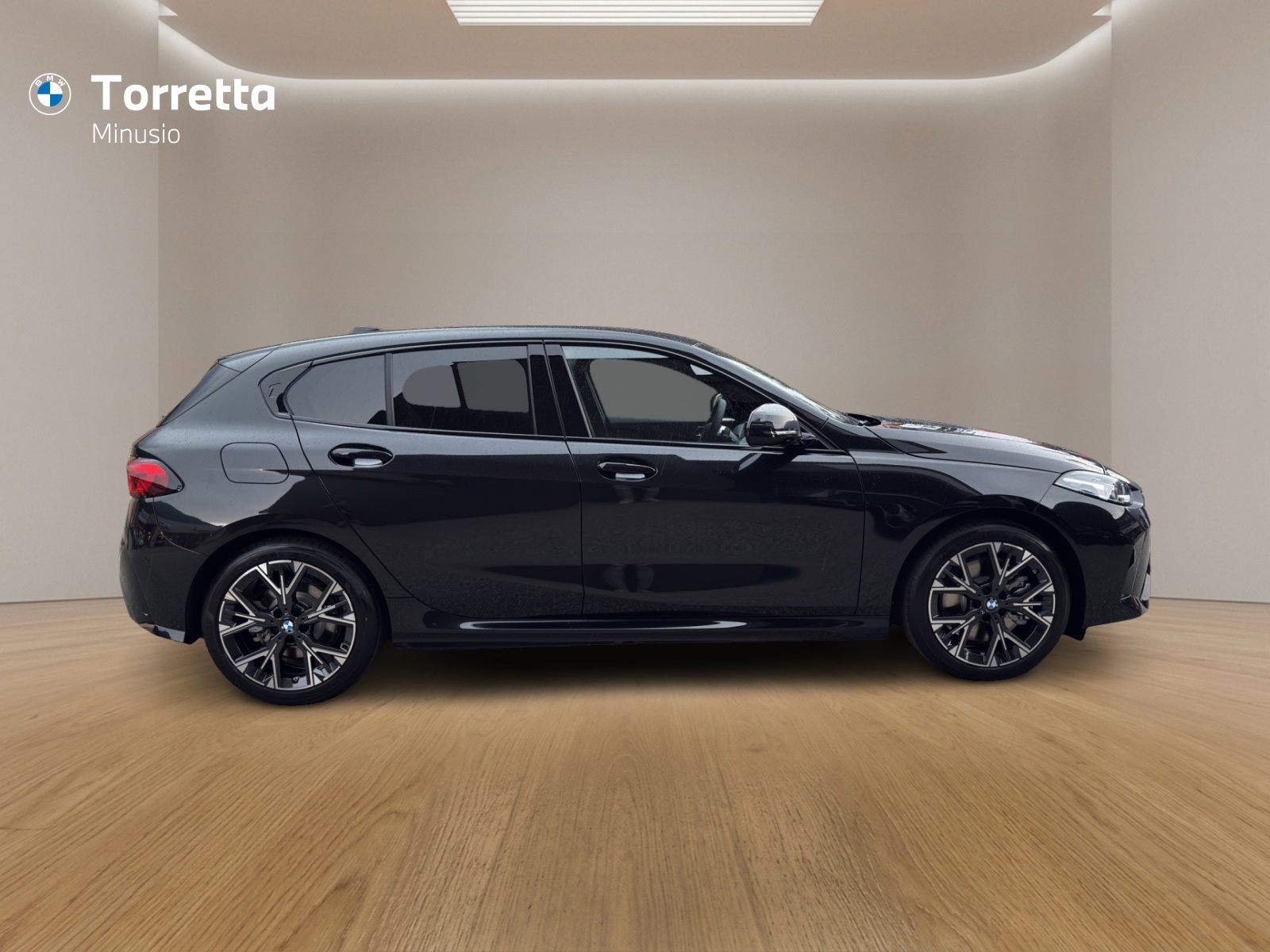 BMW 123 xDrive M Sport Steptronic-image-5