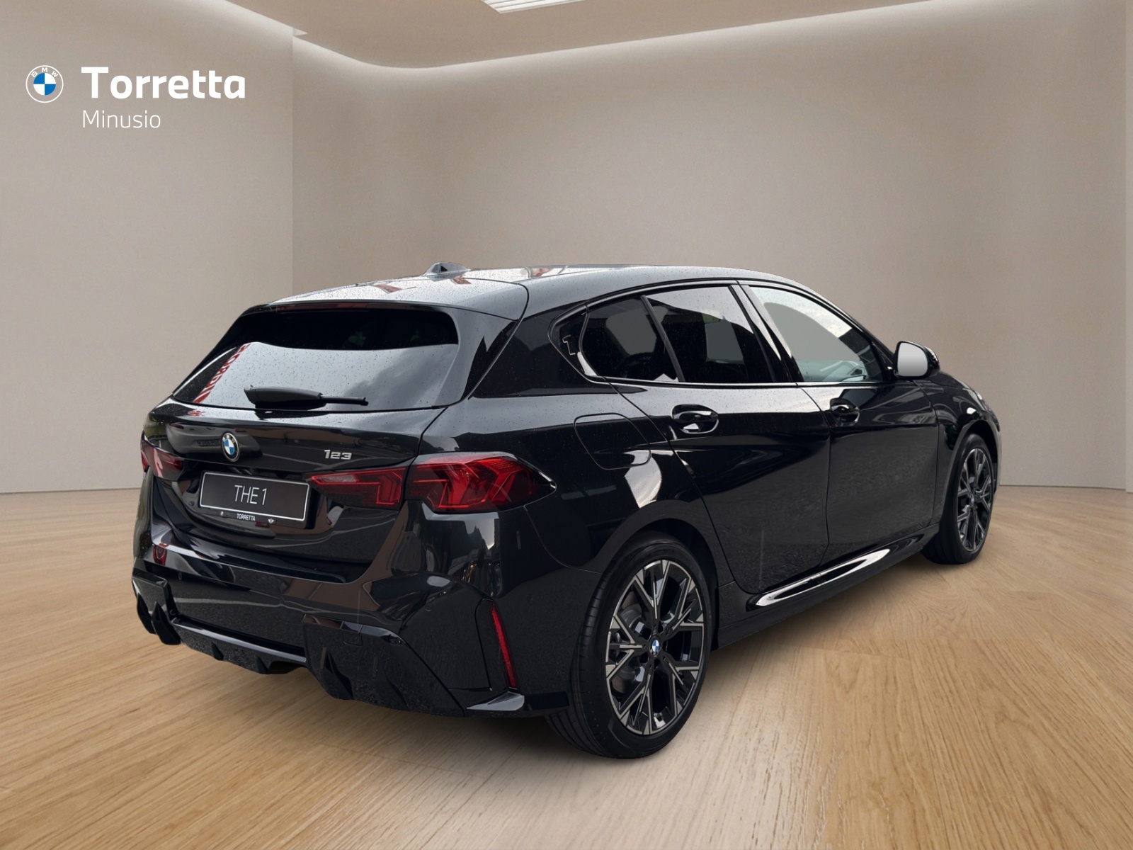 BMW 123 xDrive M Sport Steptronic-image-4