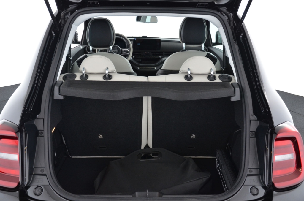 FIAT 500 elektro La Prima-image-27