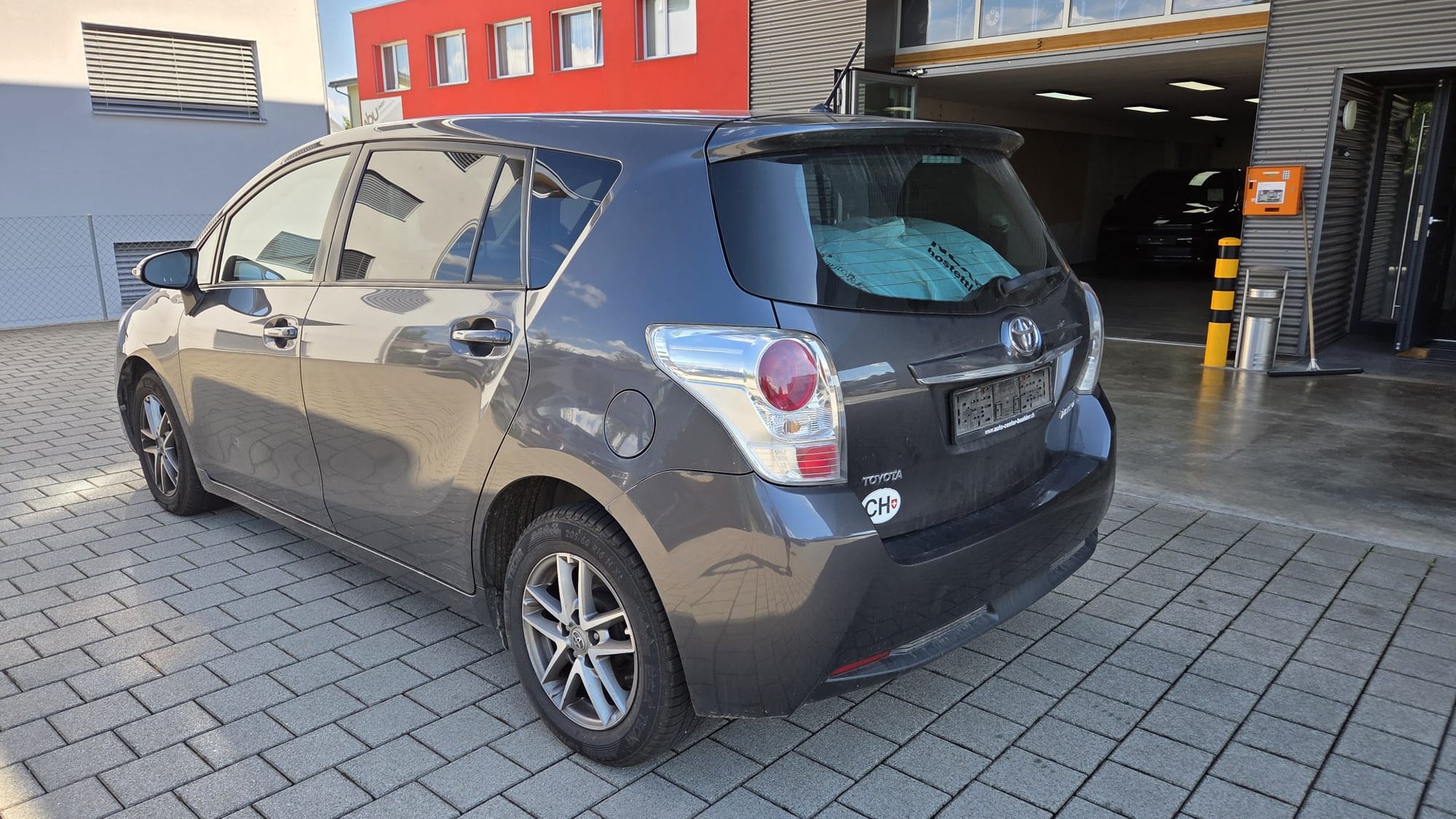 TOYOTA Verso 1.6 D-4D Luna-image-4
