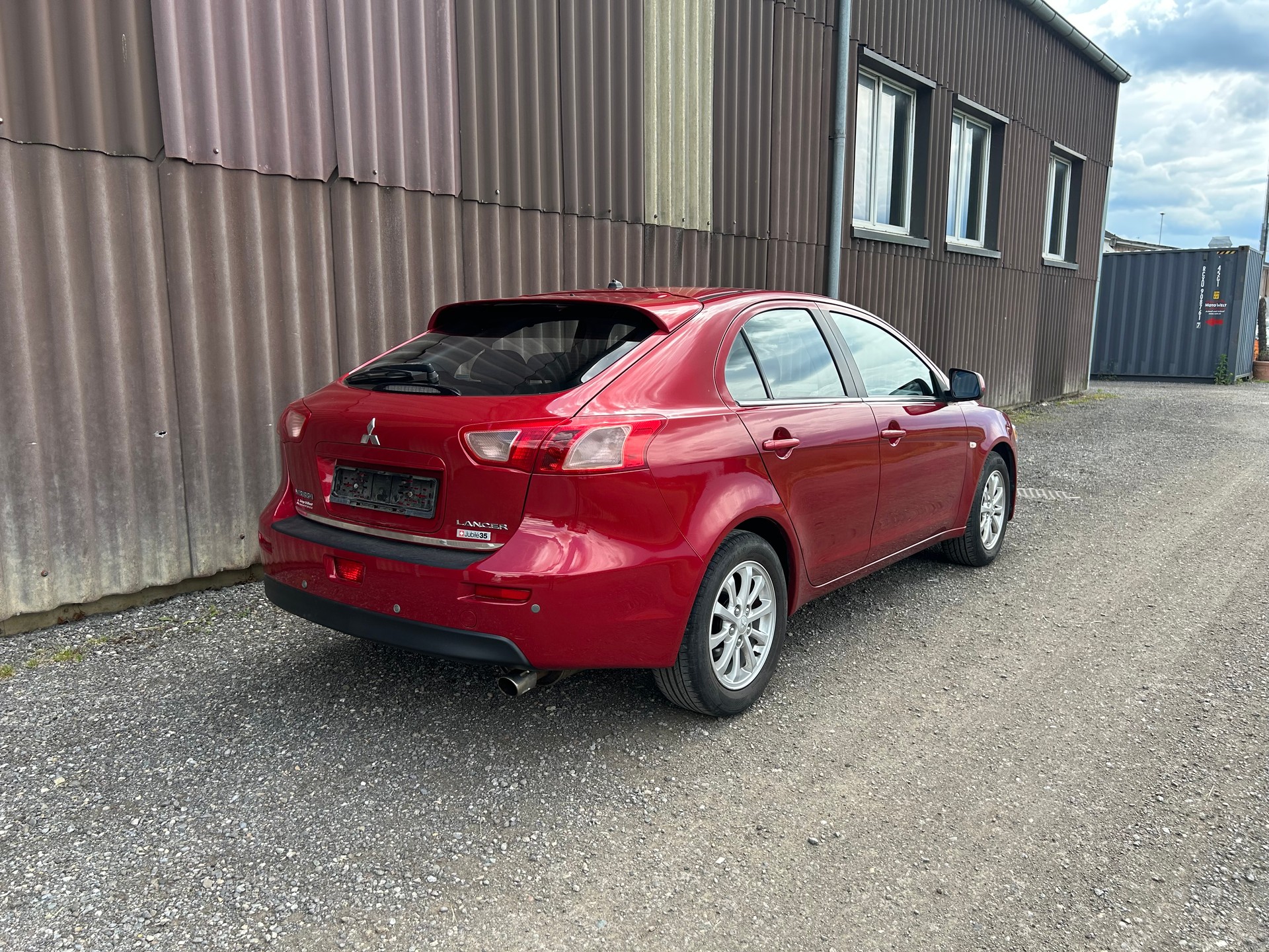 MITSUBISHI Lancer Sportback 1.8 Jubilé35 CVT friche ab MFK und Service-image-5