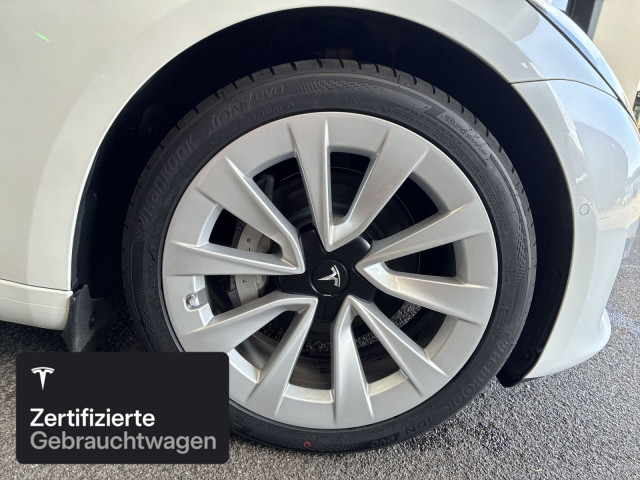 TESLA Model 3 Long Range AWD-image-10