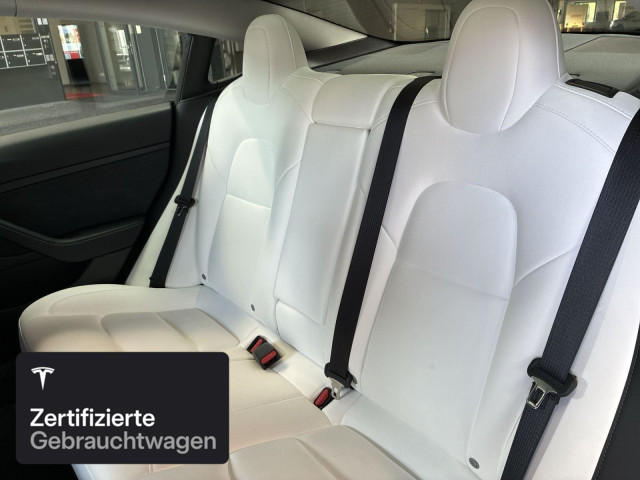 TESLA Model 3 Long Range AWD-image-13