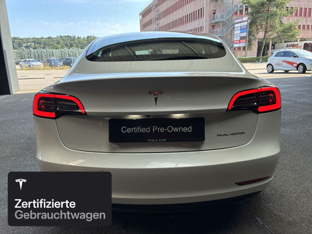 TESLA Model 3 Long Range AWD-image-7