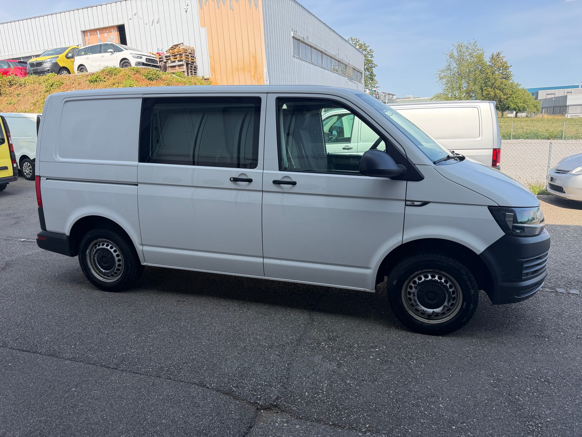 VW T6 2.0 TDI 4Motion DSG * 03x Sitzplätze * Navigation * Klimaanlage * PDC H * 02x Airbag * Tempomat * Nutzlast 918Kg * Ab MFK-image-12