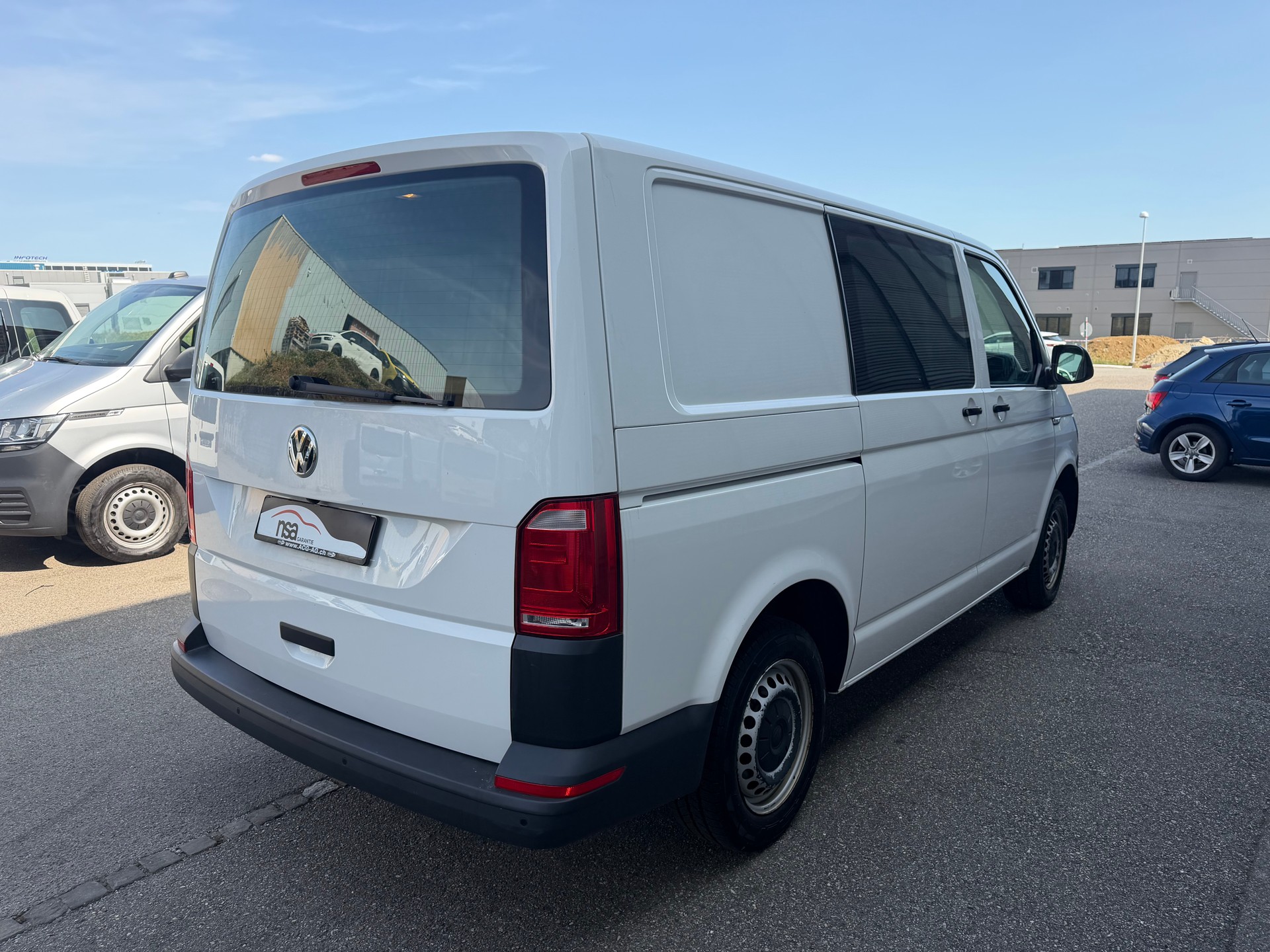 VW T6 2.0 TDI 4Motion DSG * 03x Sitzplätze * Navigation * Klimaanlage * PDC H * 02x Airbag * Tempomat * Nutzlast 918Kg * Ab MFK-image-5