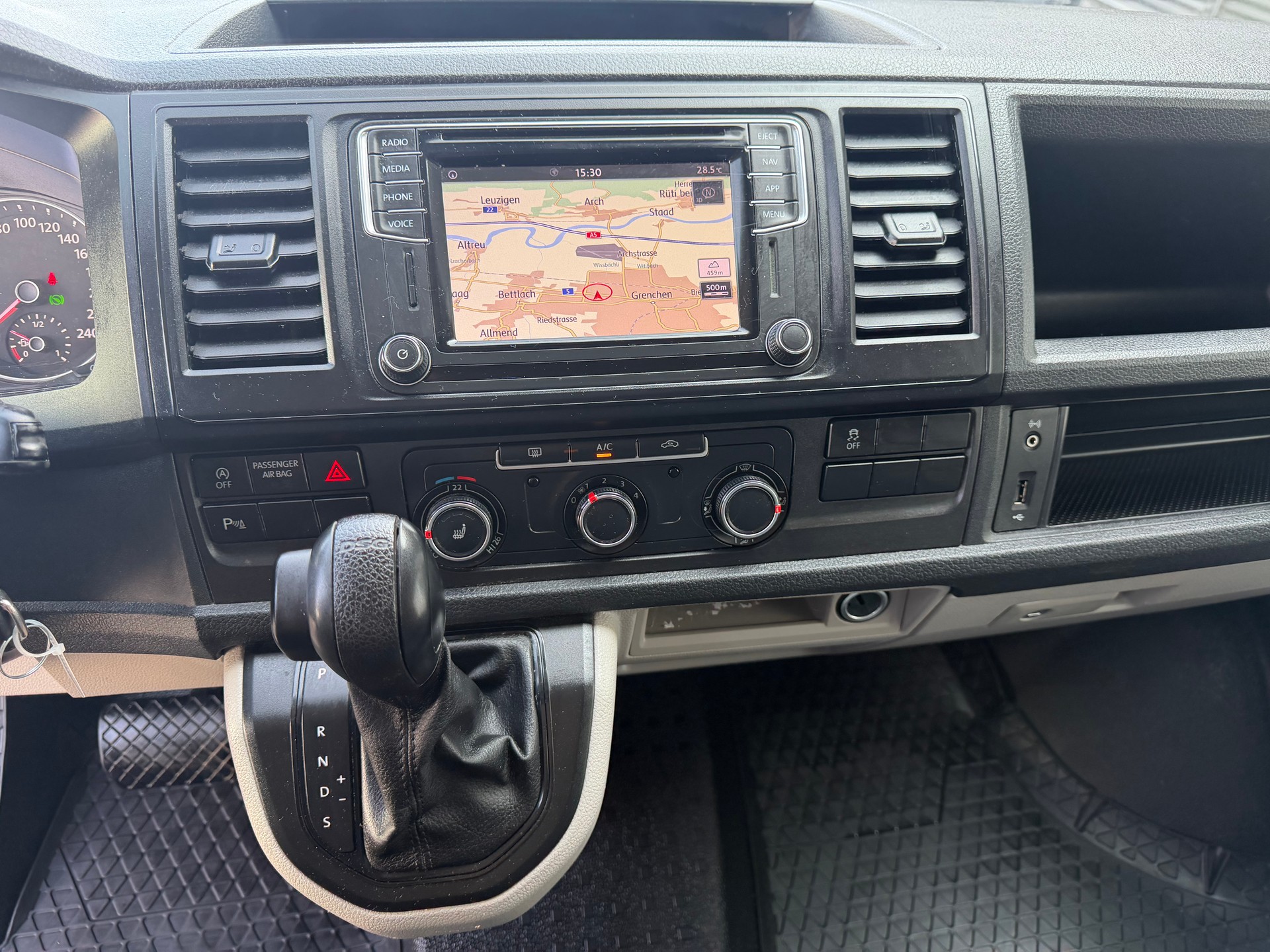 VW T6 2.0 TDI 4Motion DSG * 03x Sitzplätze * Navigation * Klimaanlage * PDC H * 02x Airbag * Tempomat * Nutzlast 918Kg * Ab MFK-image-6