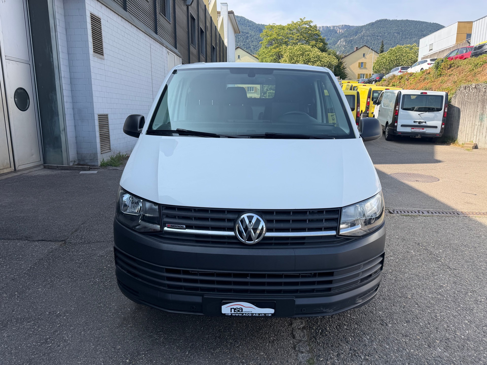 VW T6 2.0 TDI 4Motion DSG * 03x Sitzplätze * Navigation * Klimaanlage * PDC H * 02x Airbag * Tempomat * Nutzlast 918Kg * Ab MFK-image-1