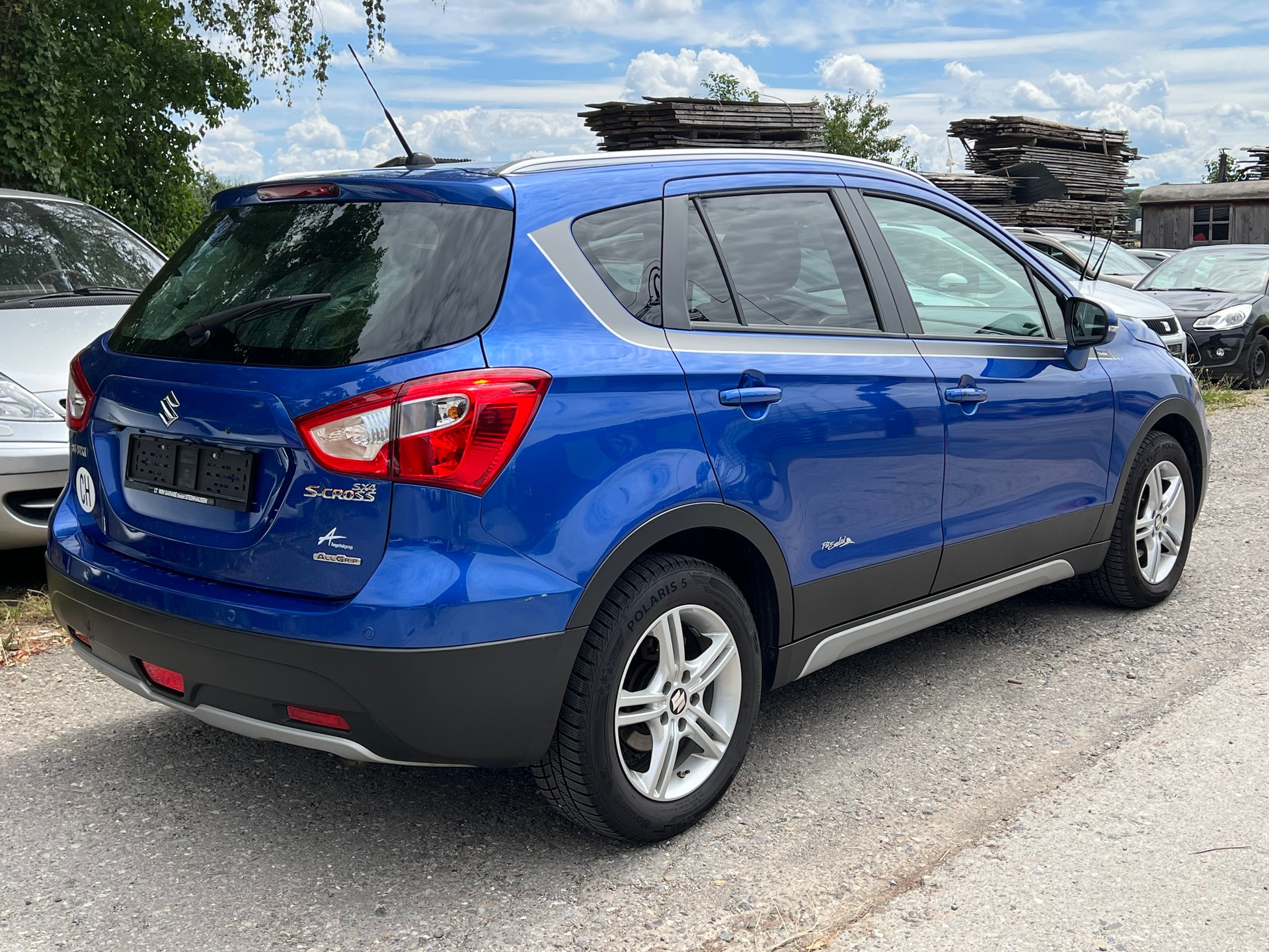 SUZUKI SX4 S-Cross 1.6 TD PizSulai Top 4WD TCSS-image-4