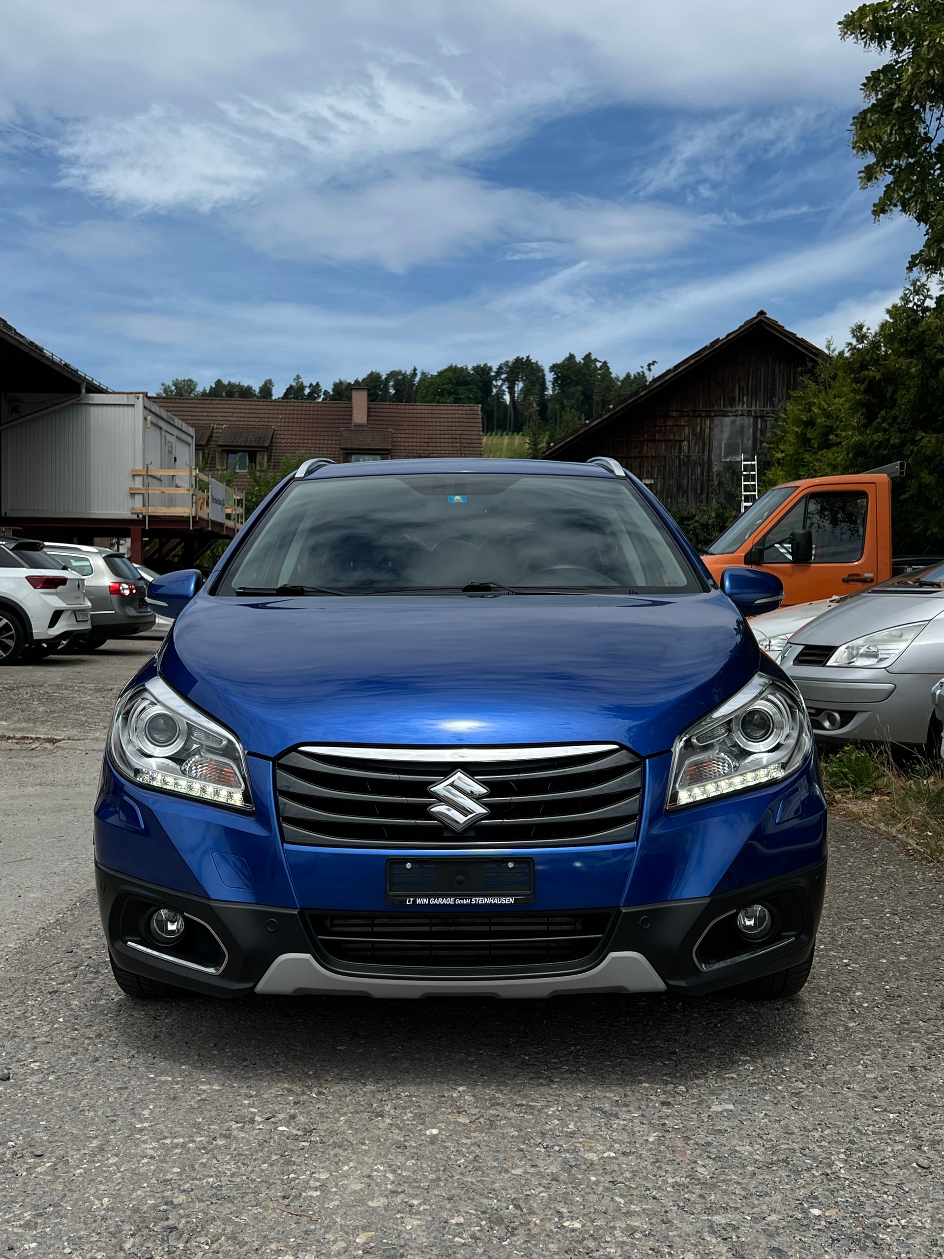 SUZUKI SX4 S-Cross 1.6 TD PizSulai Top 4WD TCSS-image-0