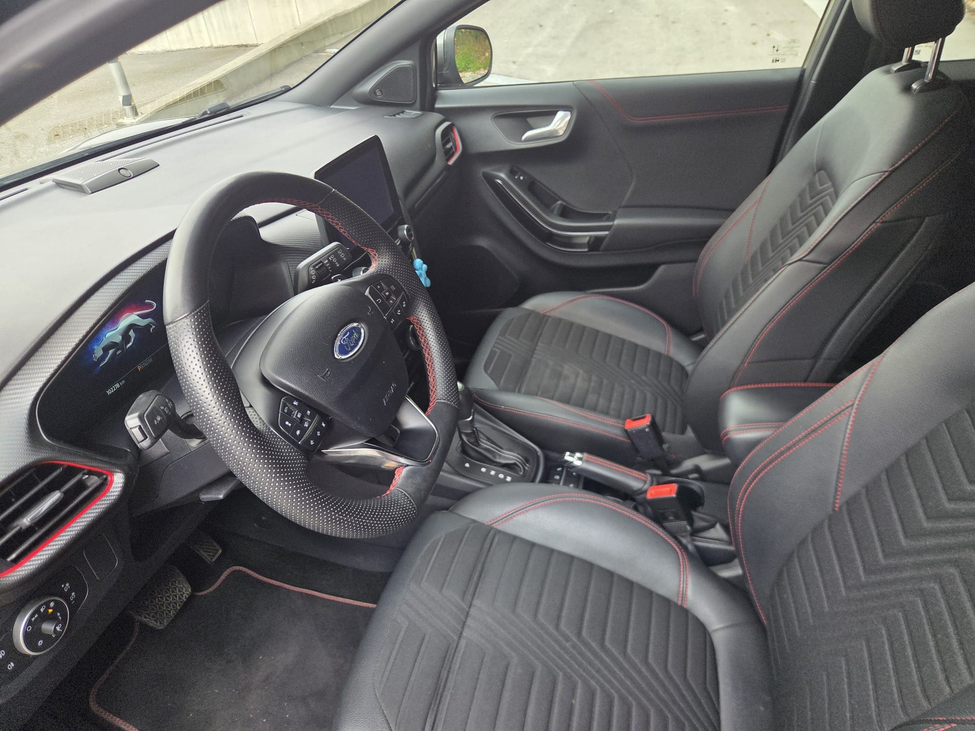 FORD 1.0 EcoB Hybrid 125 ST-Line-image-3