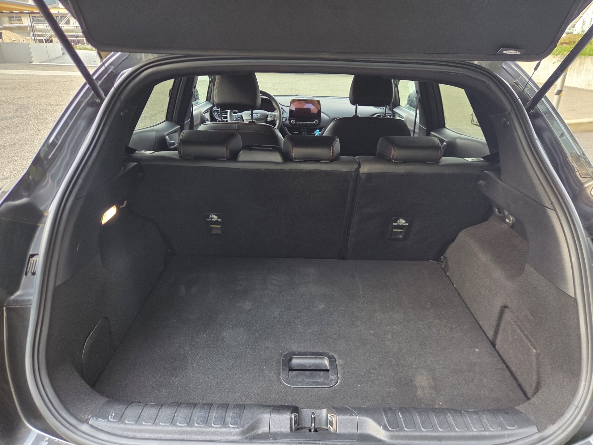 FORD 1.0 EcoB Hybrid 125 ST-Line-image-5