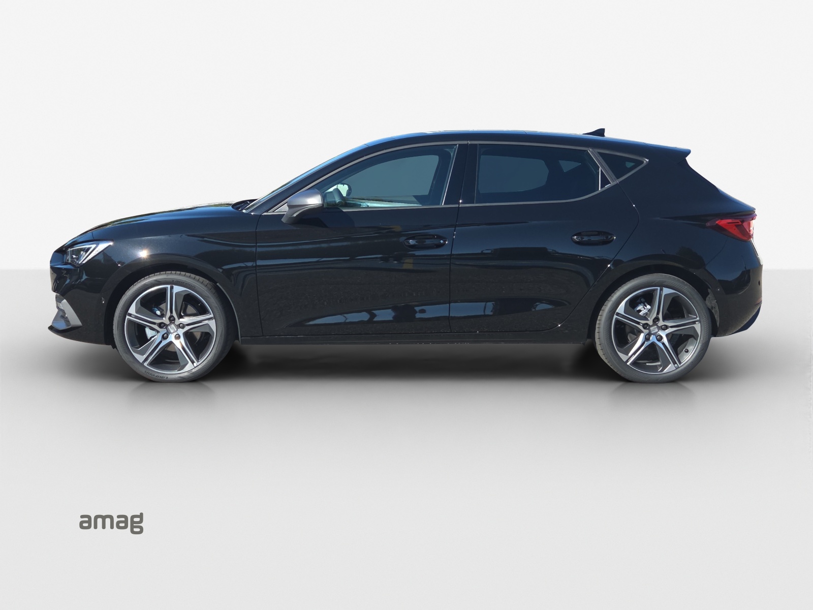 SEAT Leon 1.5 eTSI mHEV DSG Move FR-image-1